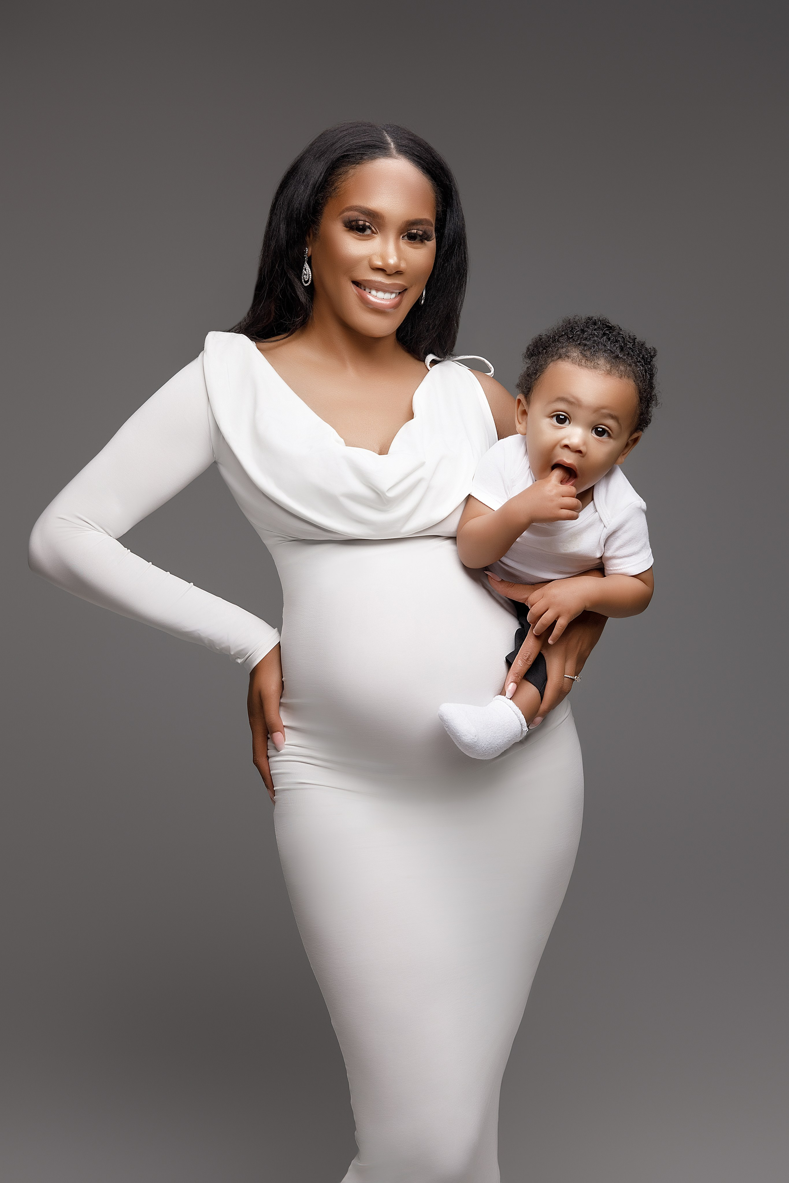 Portafolio de Fotografía Mamá y Yo – Natasha Reev. Natasha Reev Fotógrafa de maternidad en Los Ángeles