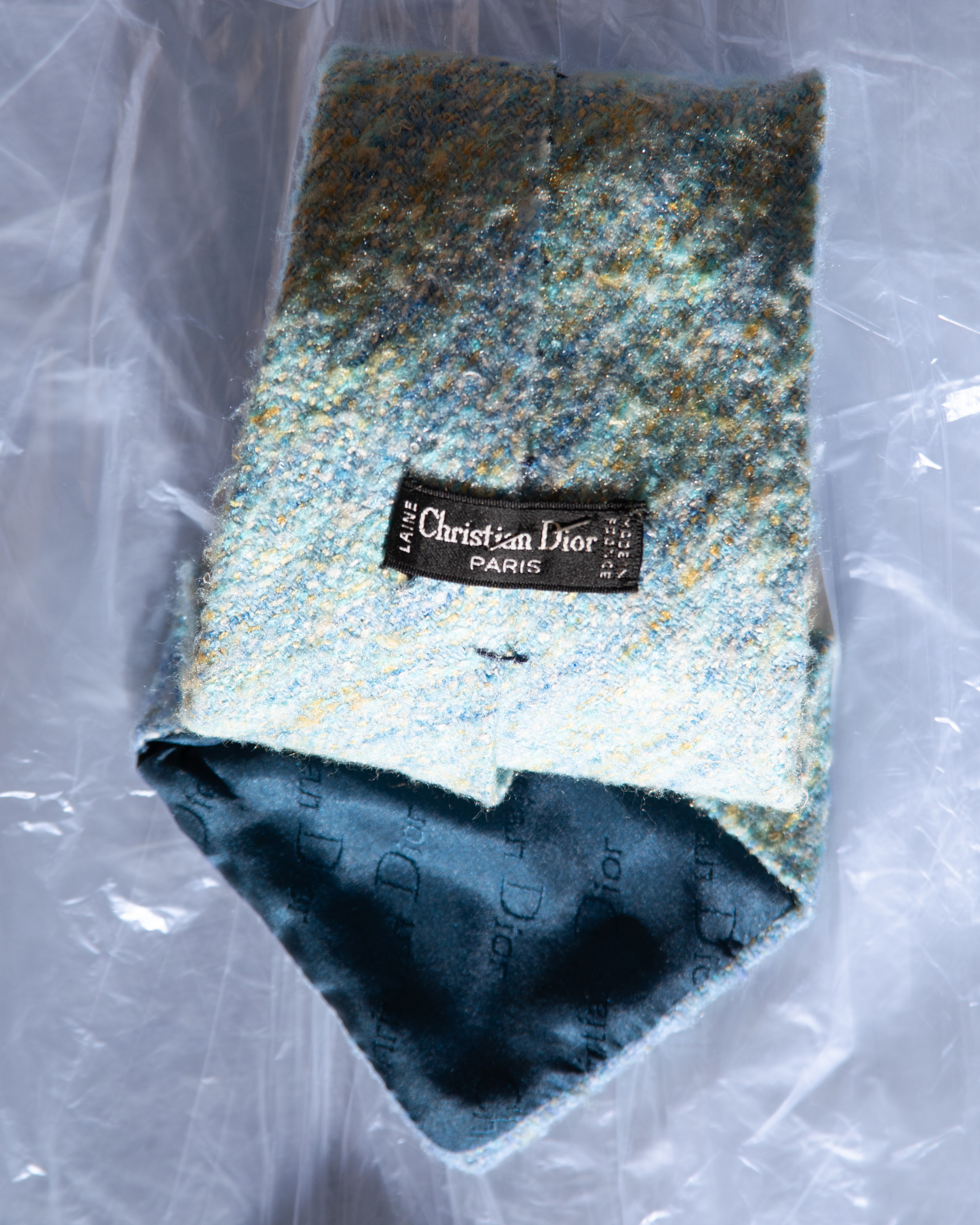 Accessori / Scarpe / Borse. Aura Studio / co-design space