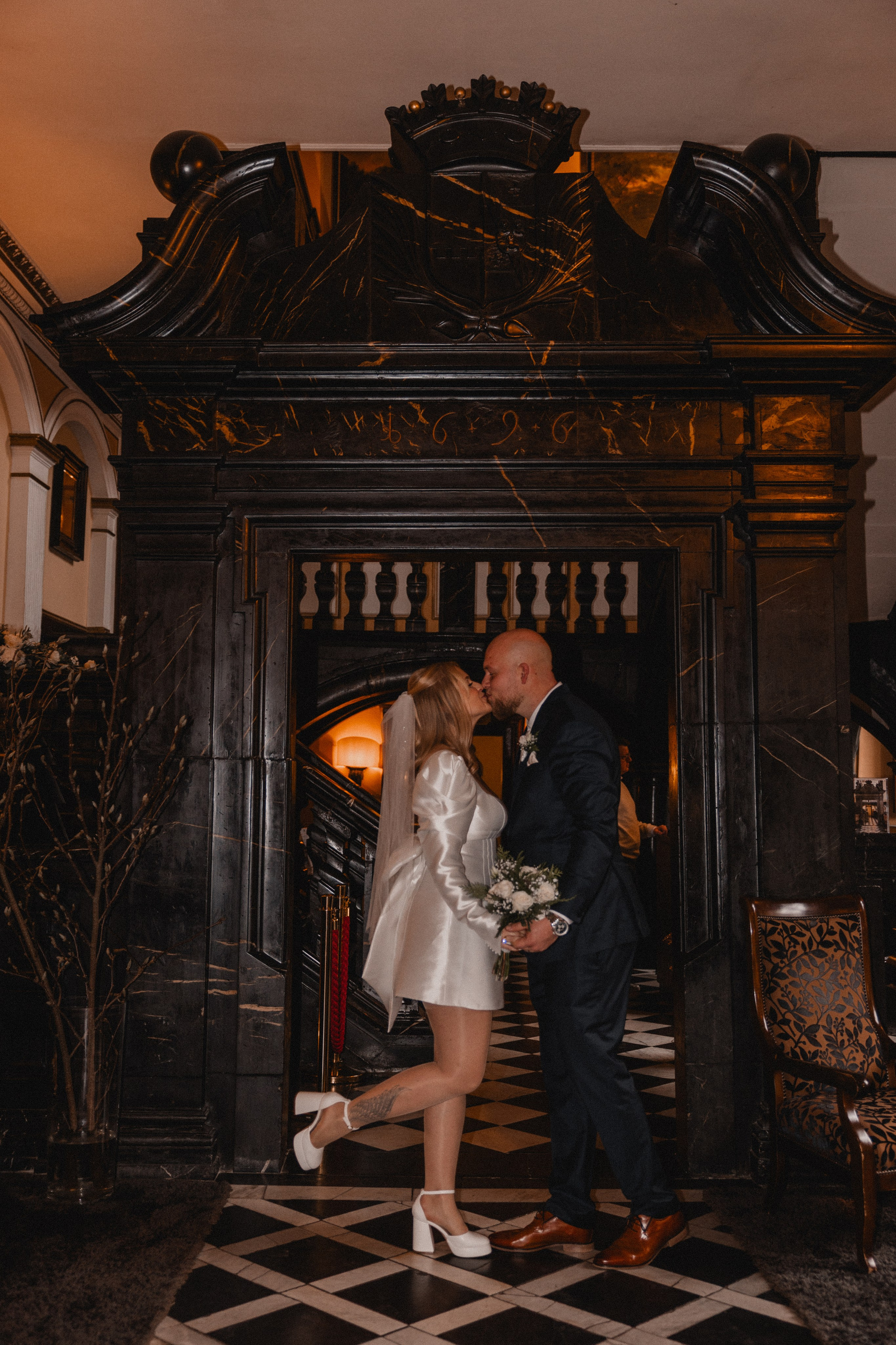 Louisa & Niklas | Schlosshotel Hugenpoet. Photographer in Bochum Dolia Halyna