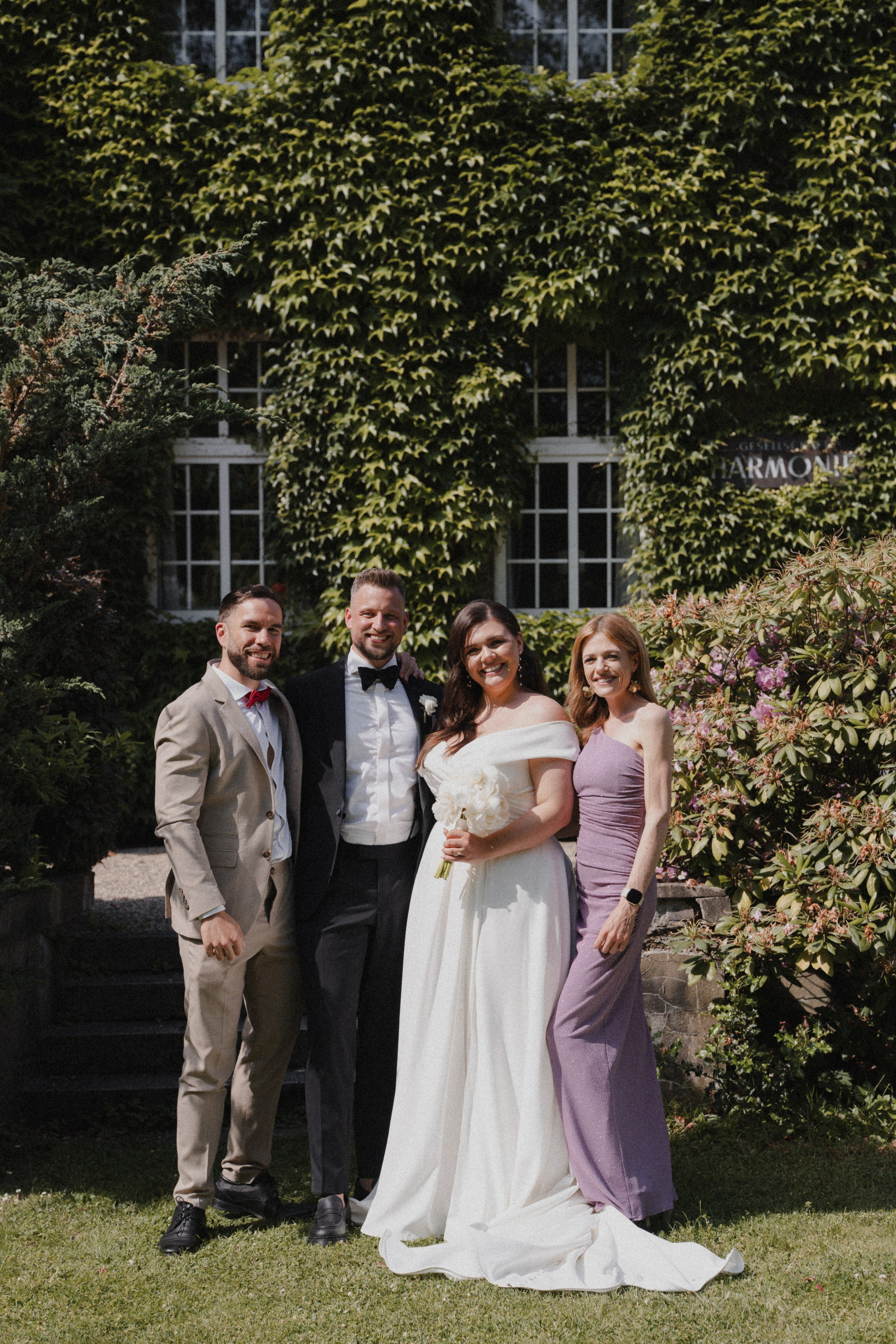 Jessica & Felix I Gesellschaft Harmonie Bochum. Hochzeitsfotografin Bochum | Halyna Reiche Fotografie NRW