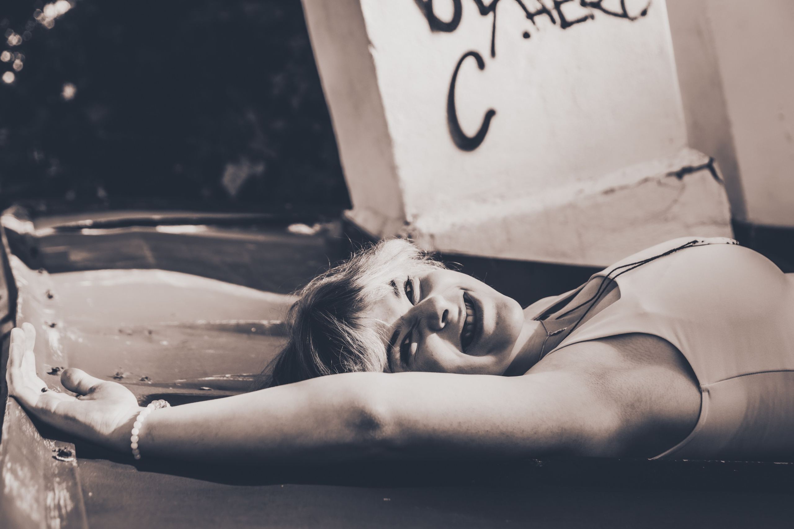 Lahe graatsia (Sonja). Nebula 25 — Fotod teie hingele