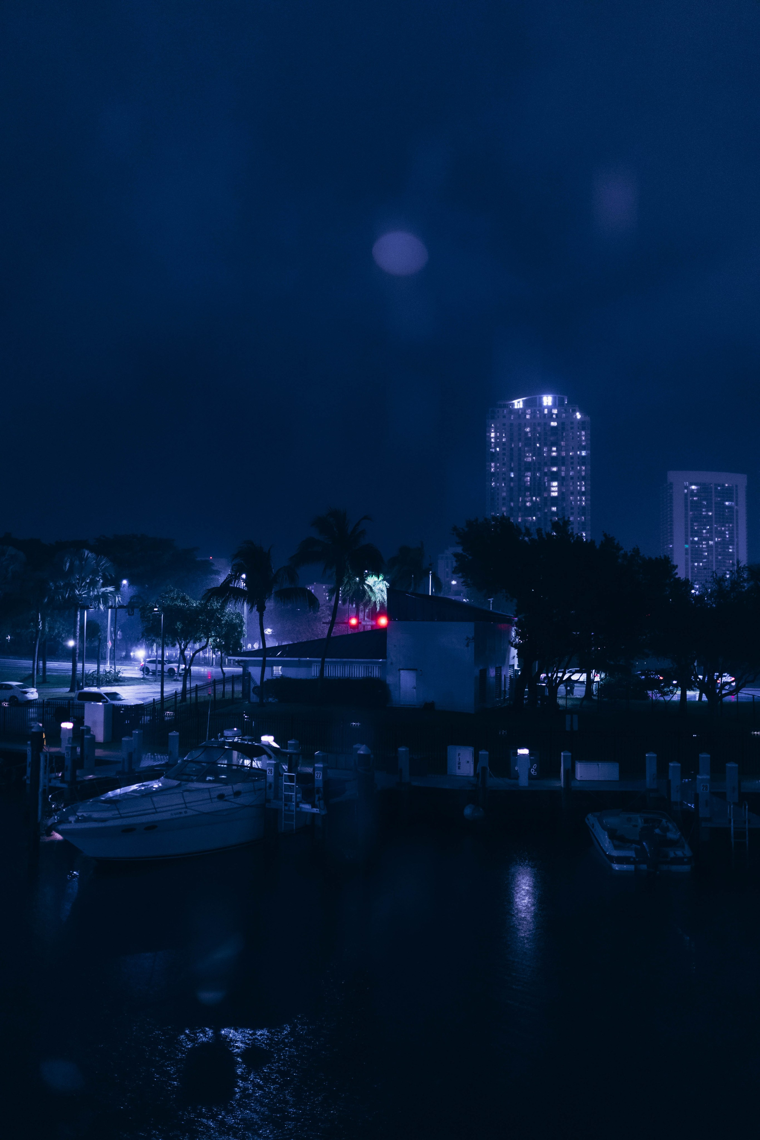STREET. TETIANA UDOVYCHENKO PORTRAIT PHOTOGRAPHER