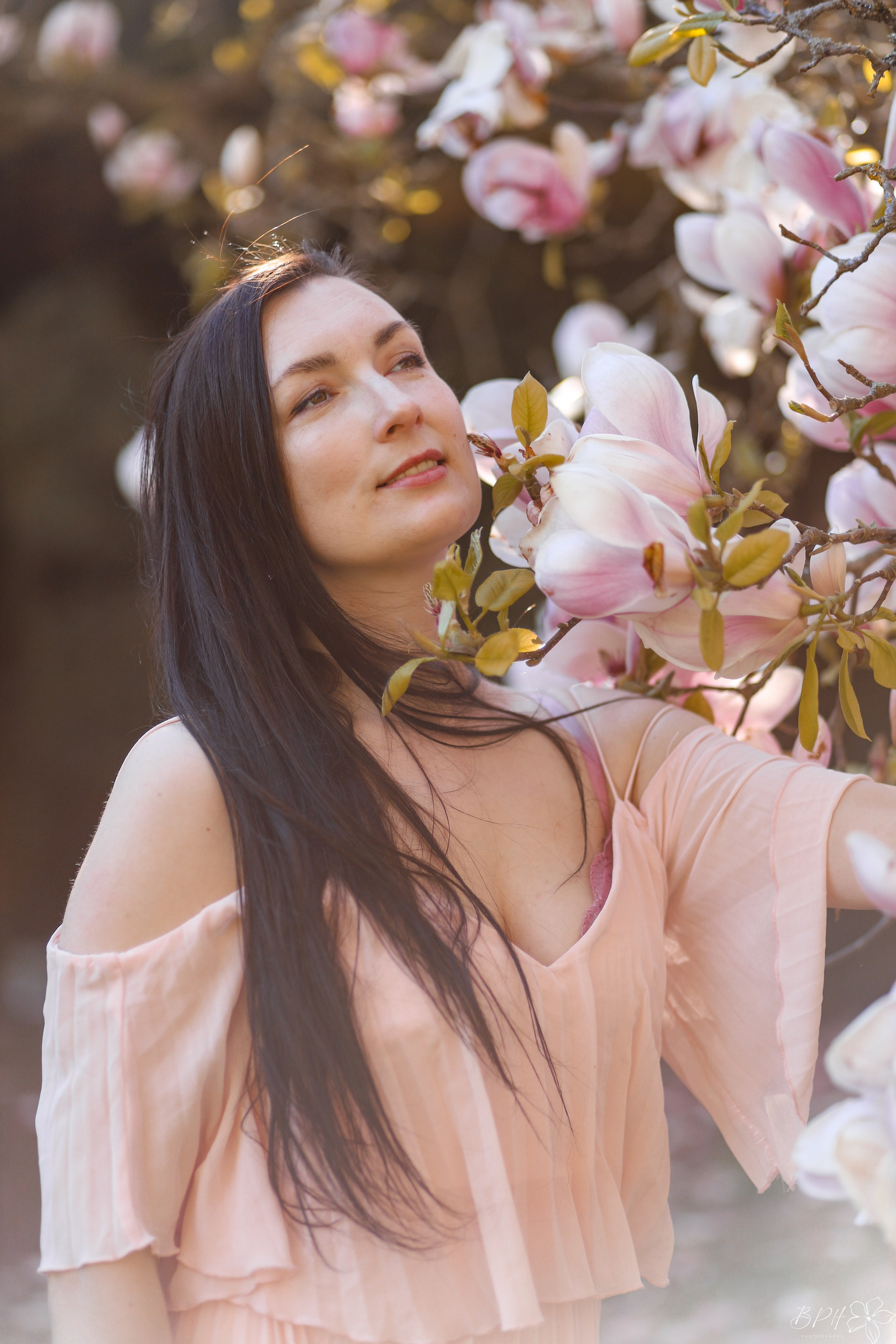 Magnolia. Family & children’s photographer in Herts & West London Iryna Blair