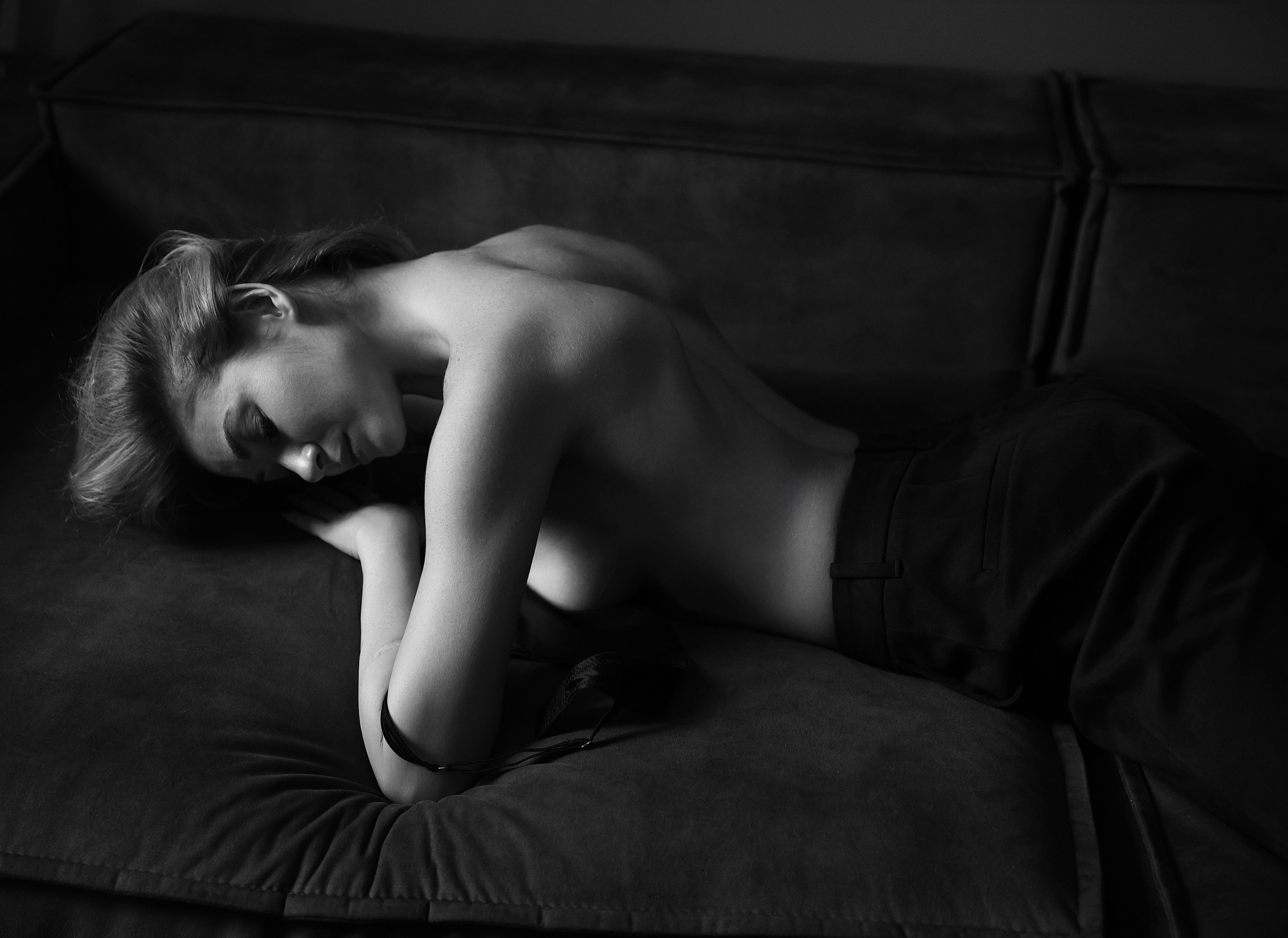 В тенях. Валерия Вартанова. Фотограф