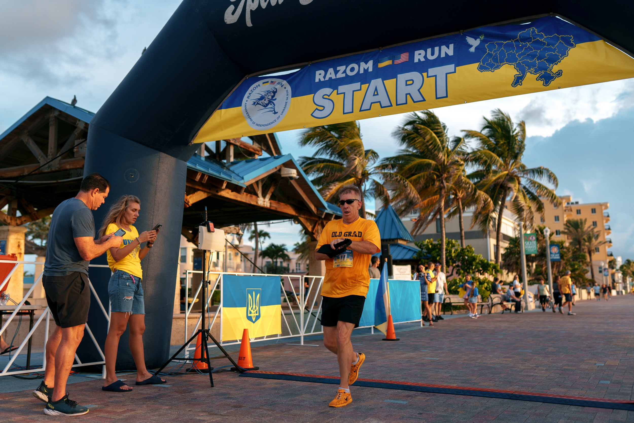 RAZOM RUN. ФОТОГРАФ ФЛОРИДА МАЙАМИ