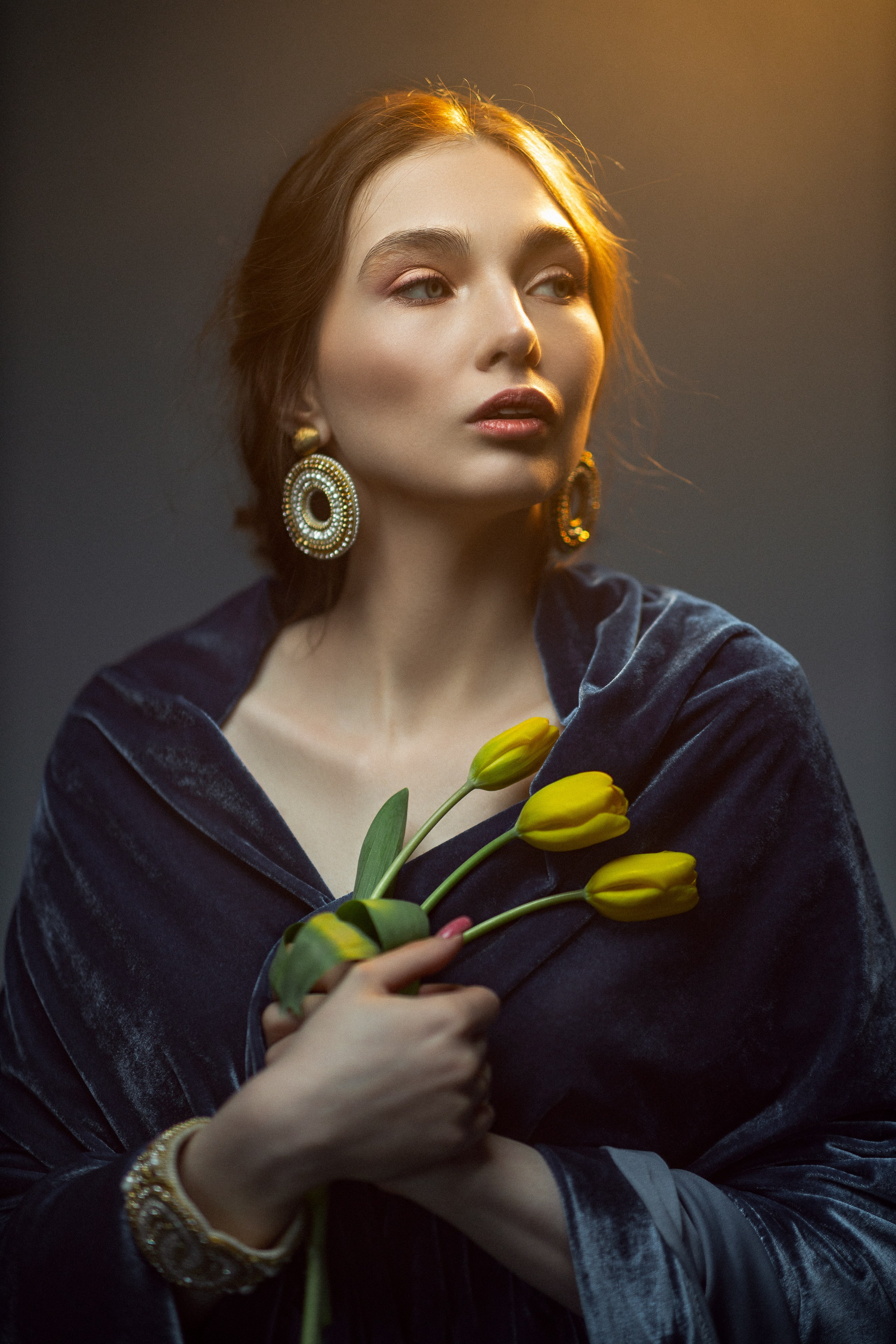 Alisa (Flowers Editorial) 10.03.2024. Portree- ja perefotograaf Anton Hansen Tallinnas, Eestis