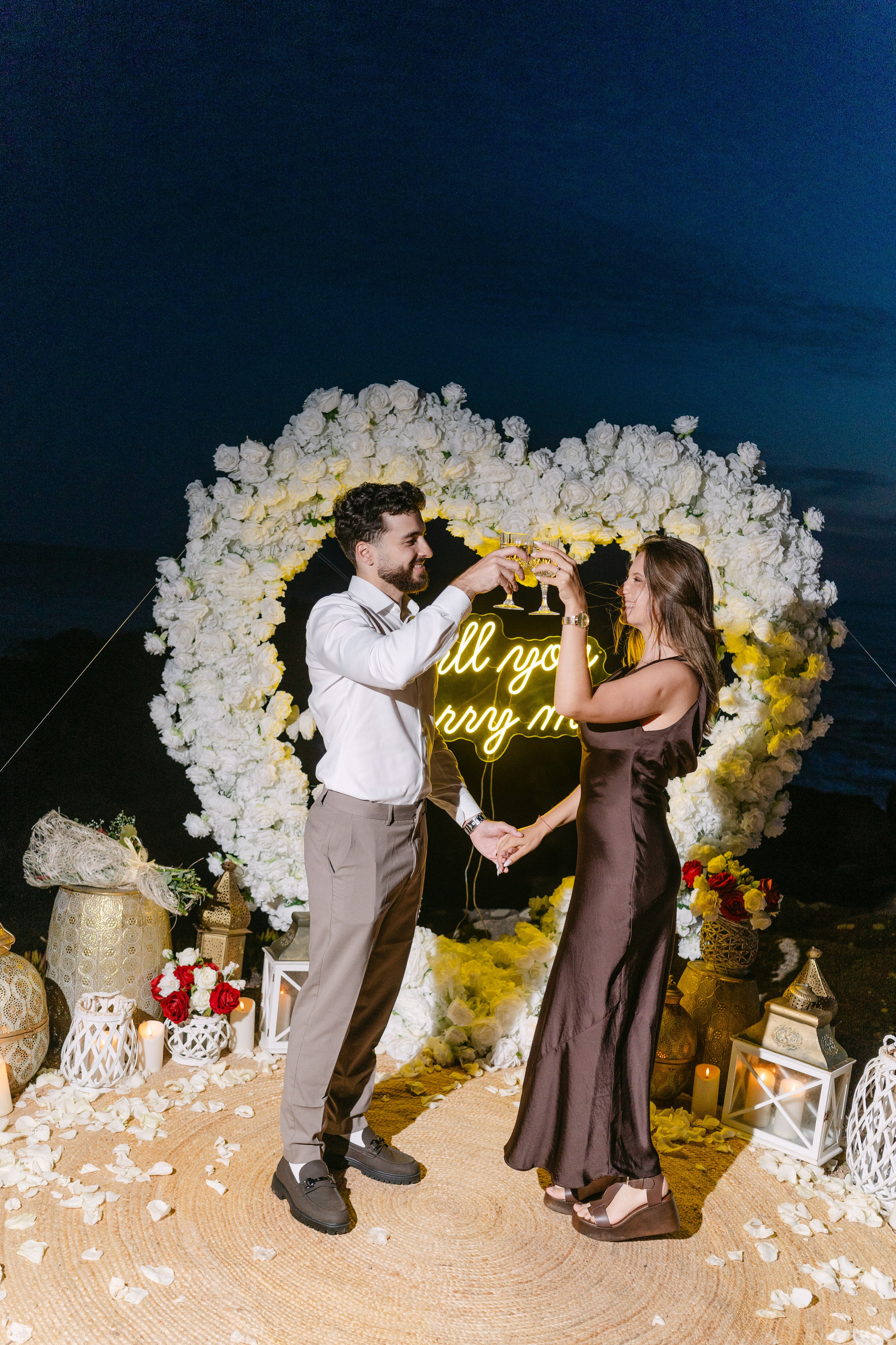 Wedding Proposal at the Beach. Davi Valente