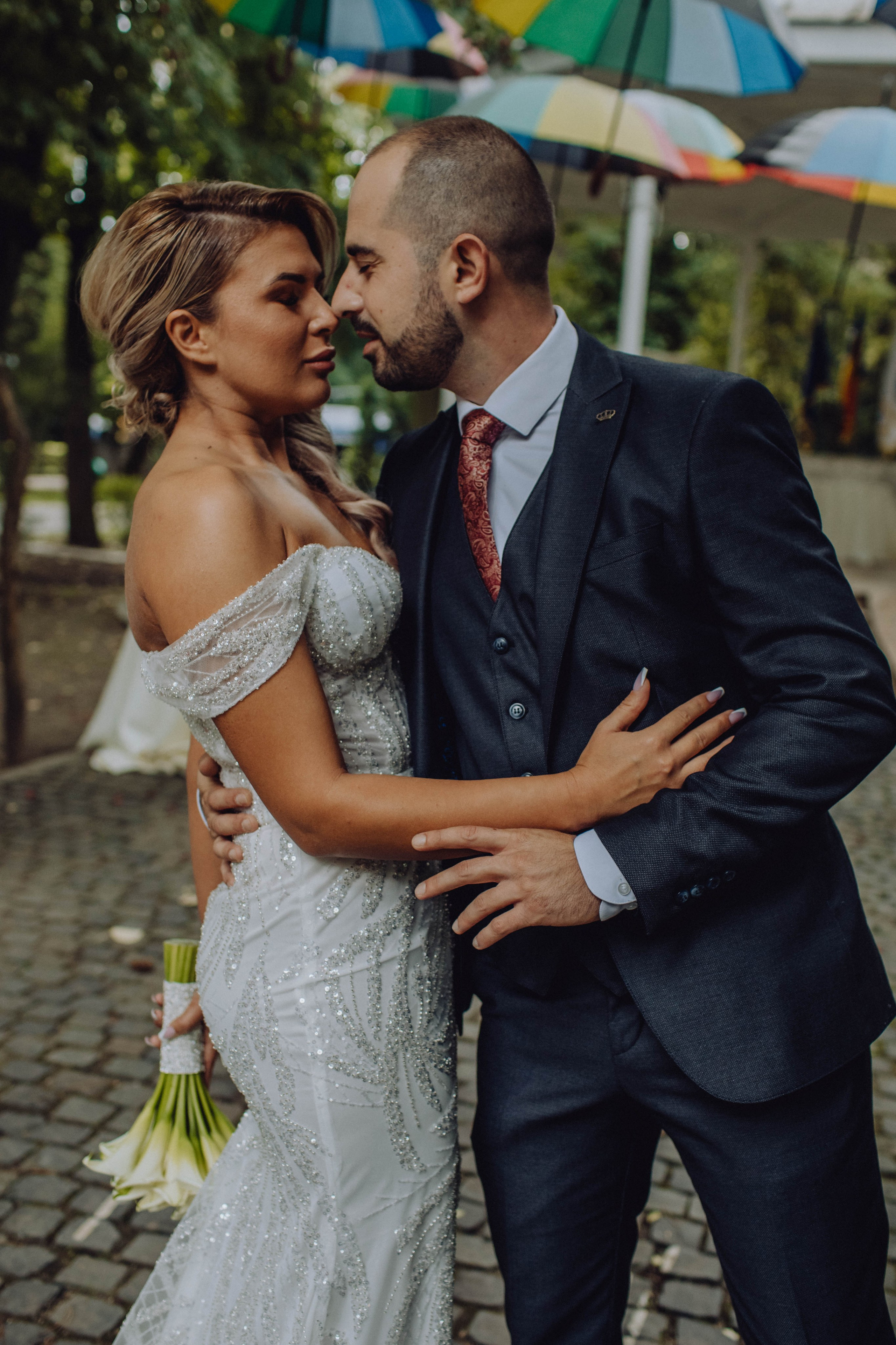 Liviu & Simona. Wedding & couple photographer from Romania Rut Vetan