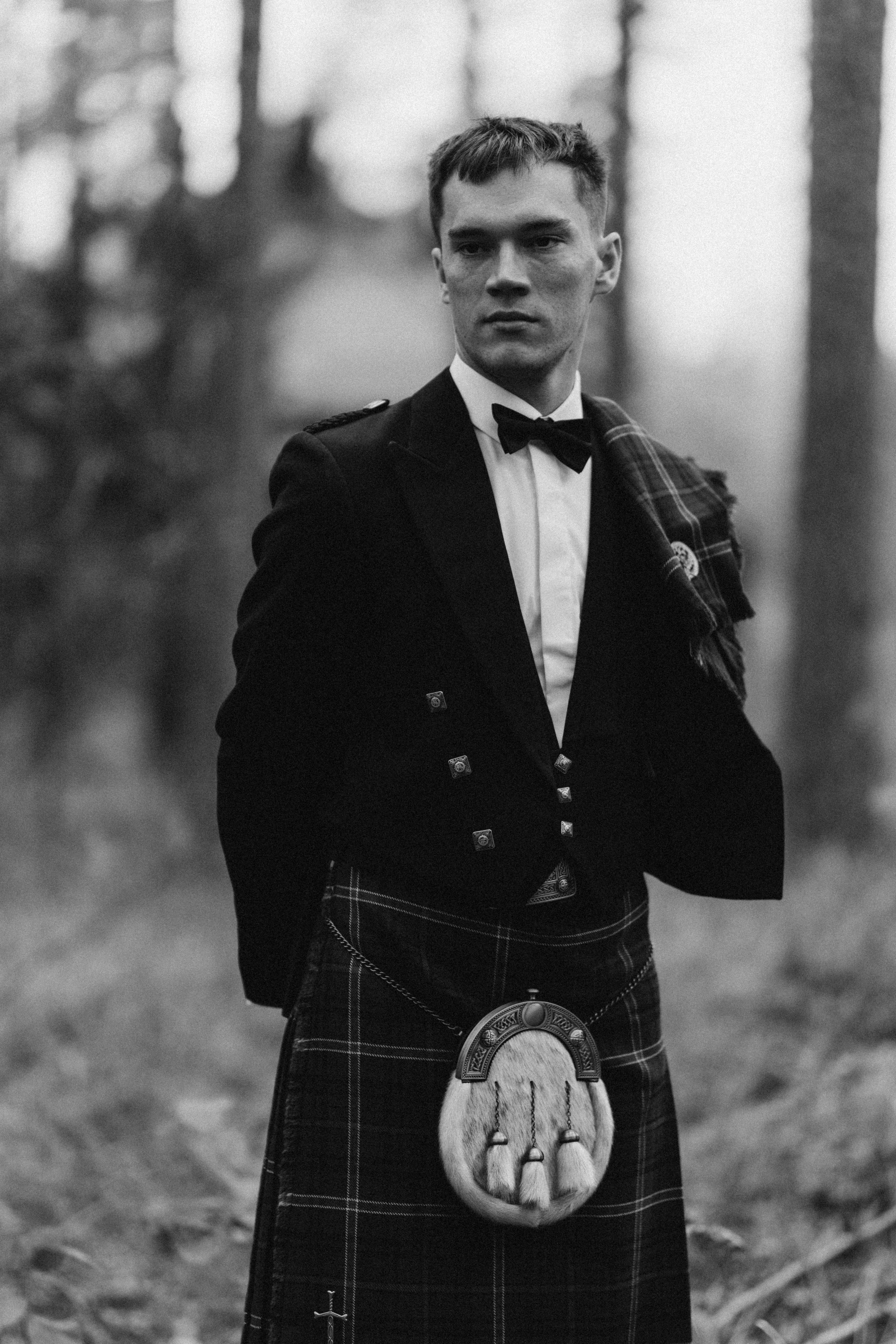 Venla & Kerr. Wedding and portrait photographer in Helsinki Vickan O