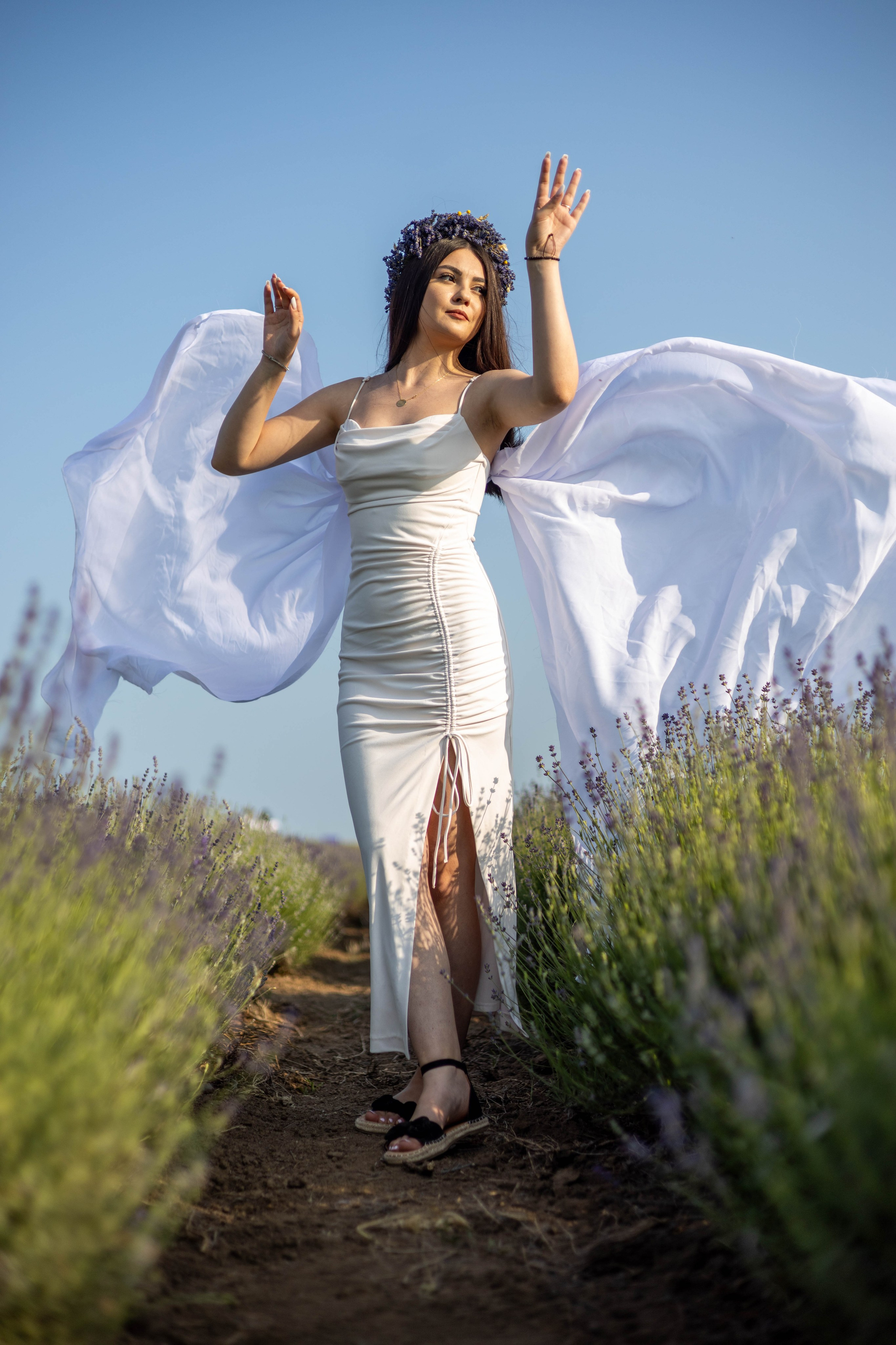 Sedinta foto in lanul de lavanda