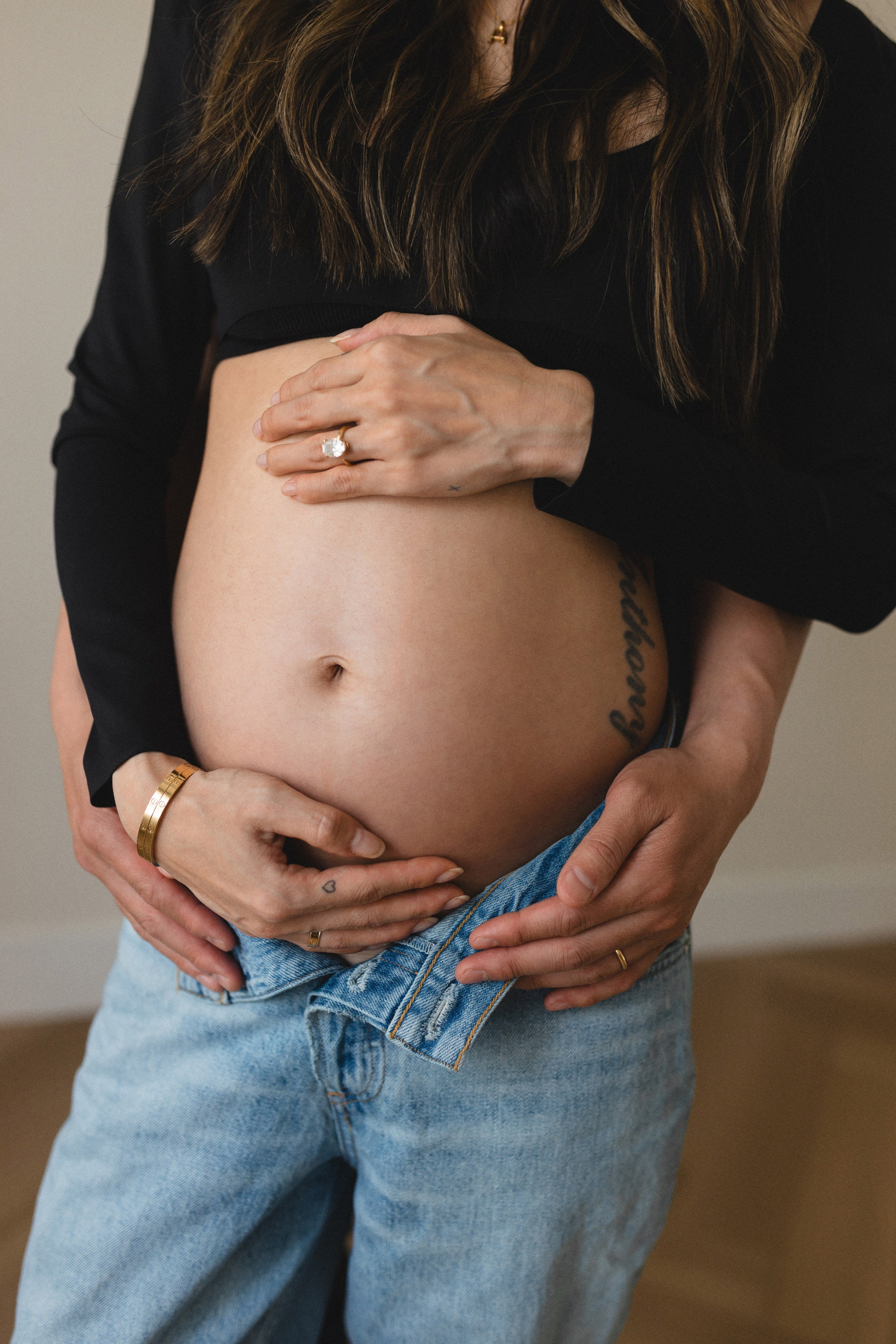 Photo Studio Maternity Shoot. Maternity, newborn photographer in the Bay Area|Iryna Rakivnenko