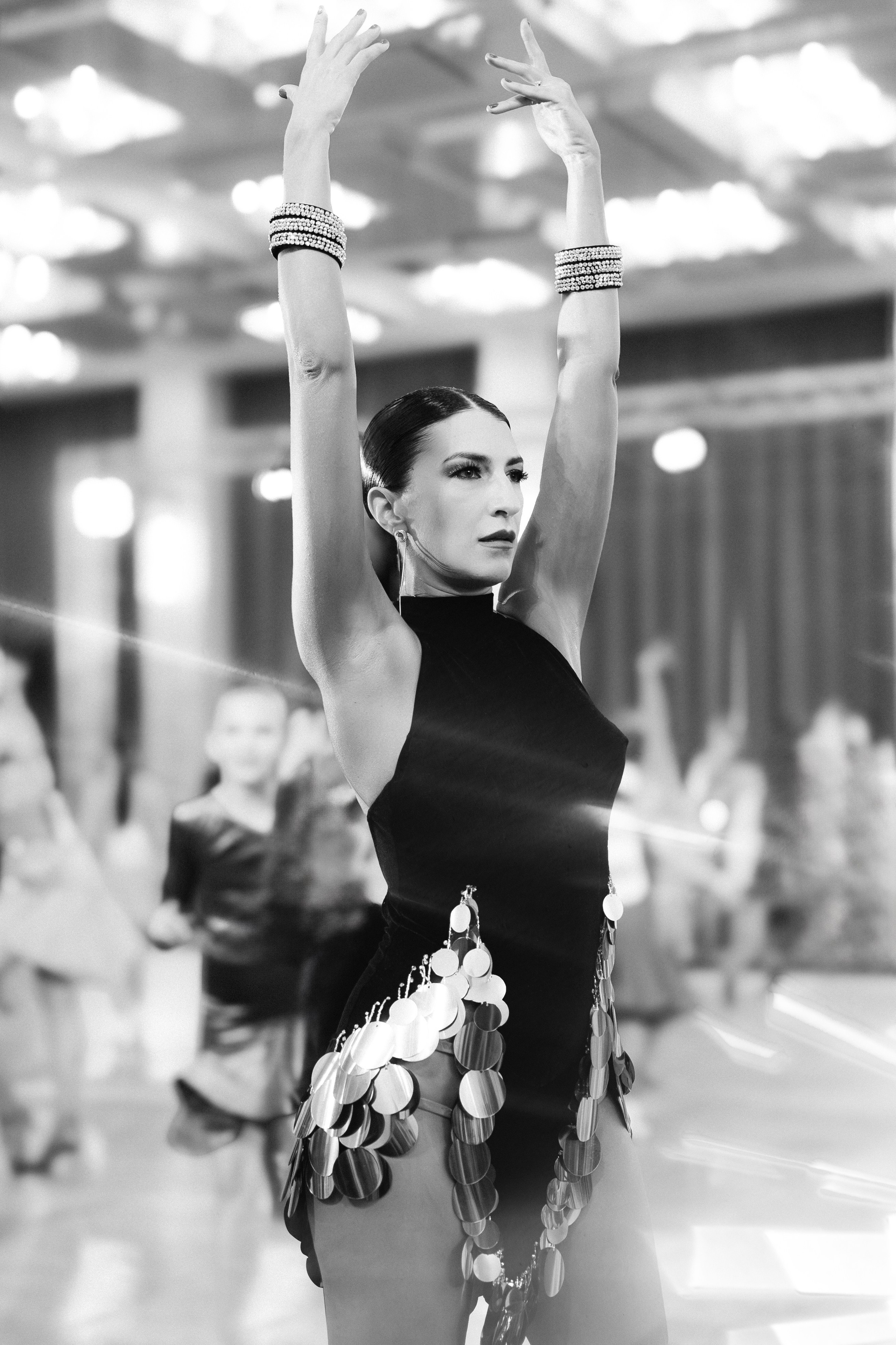 Personal Ballroom Dance Photoshoot. Portrait Lifestyle Photographer in Munich — Polina Cherkasova