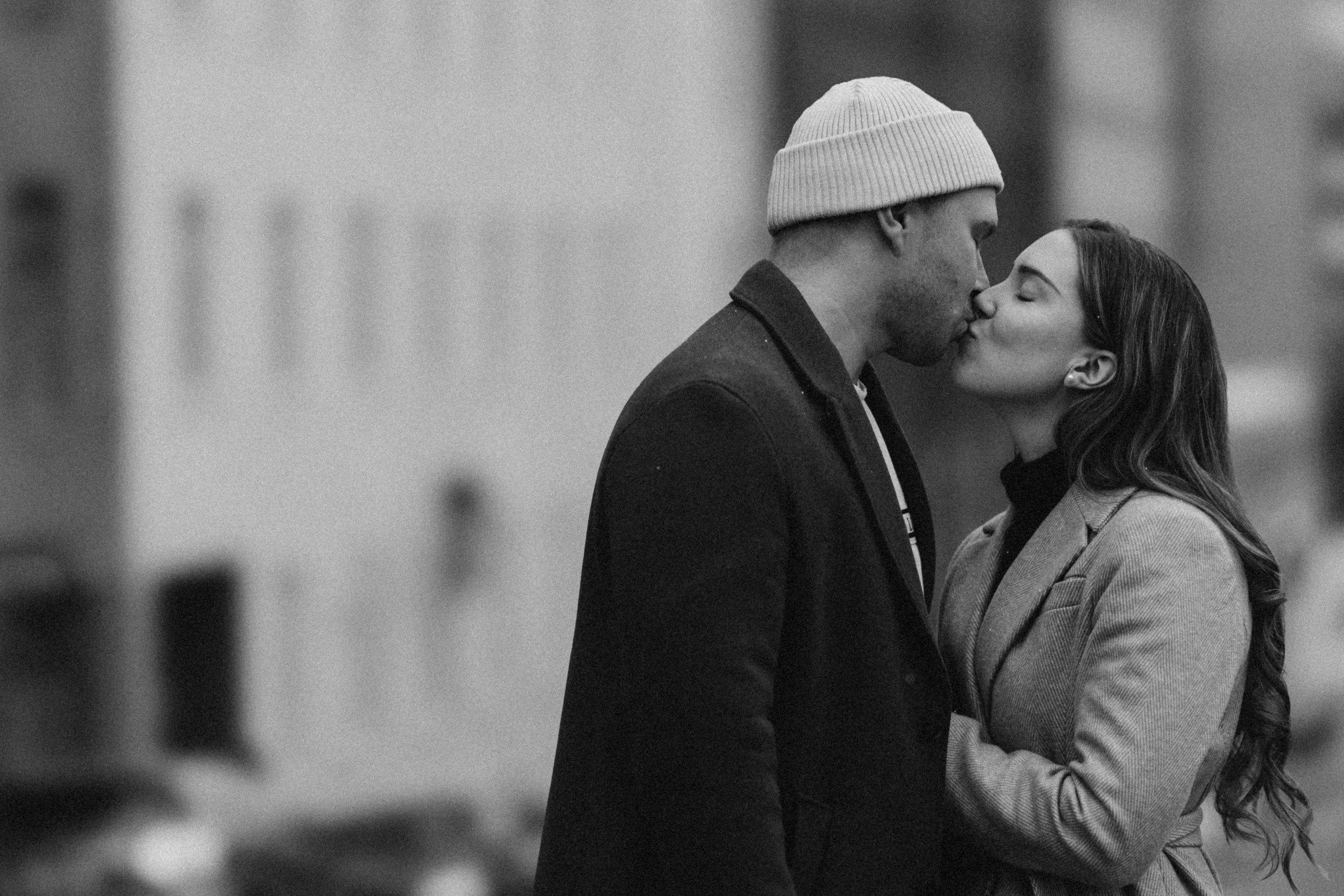 Lovestory. Wedding and potrait photographer in Helsinki Vickan O