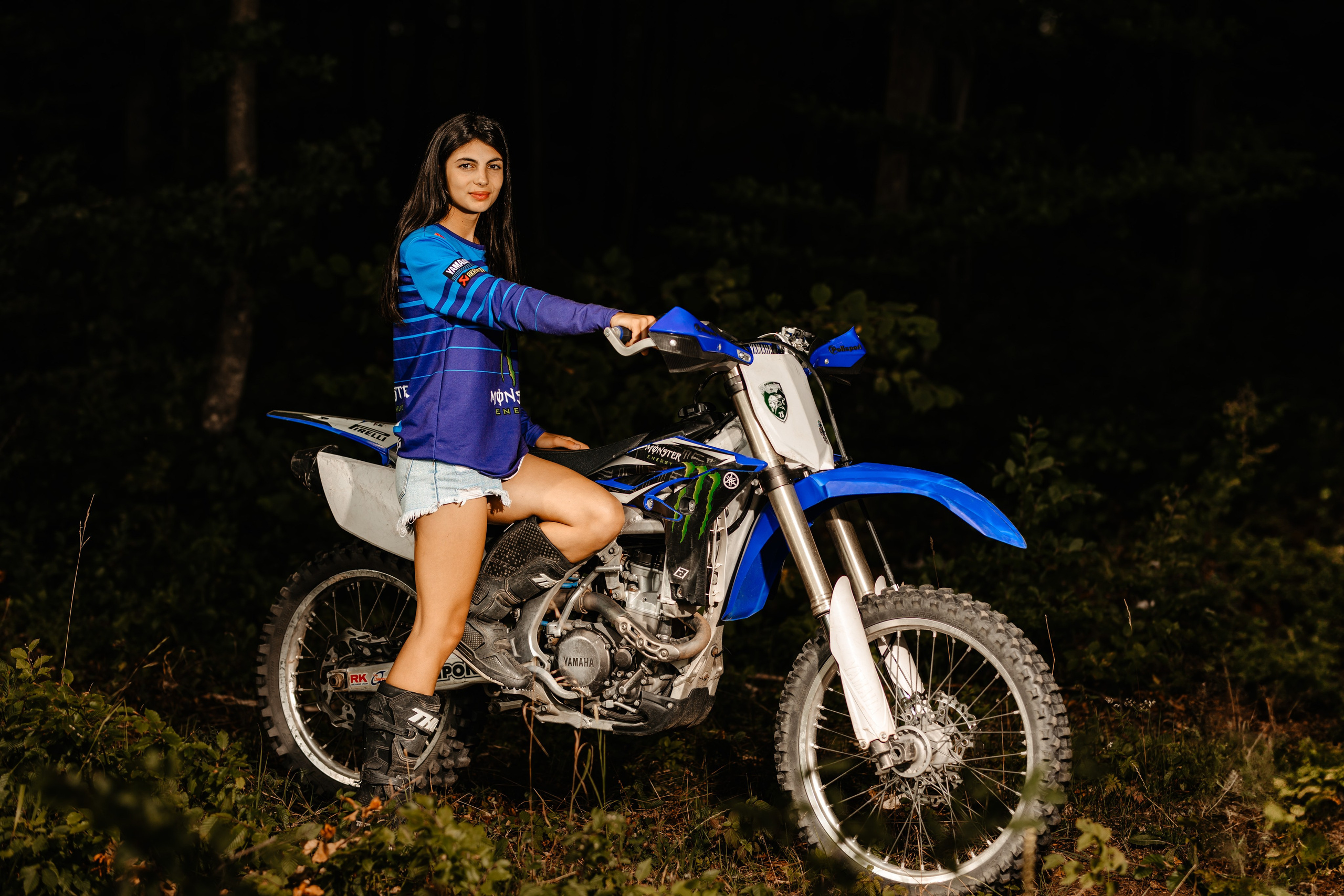 Fetele Enduro. Ionut Brehuescu — Fotograf