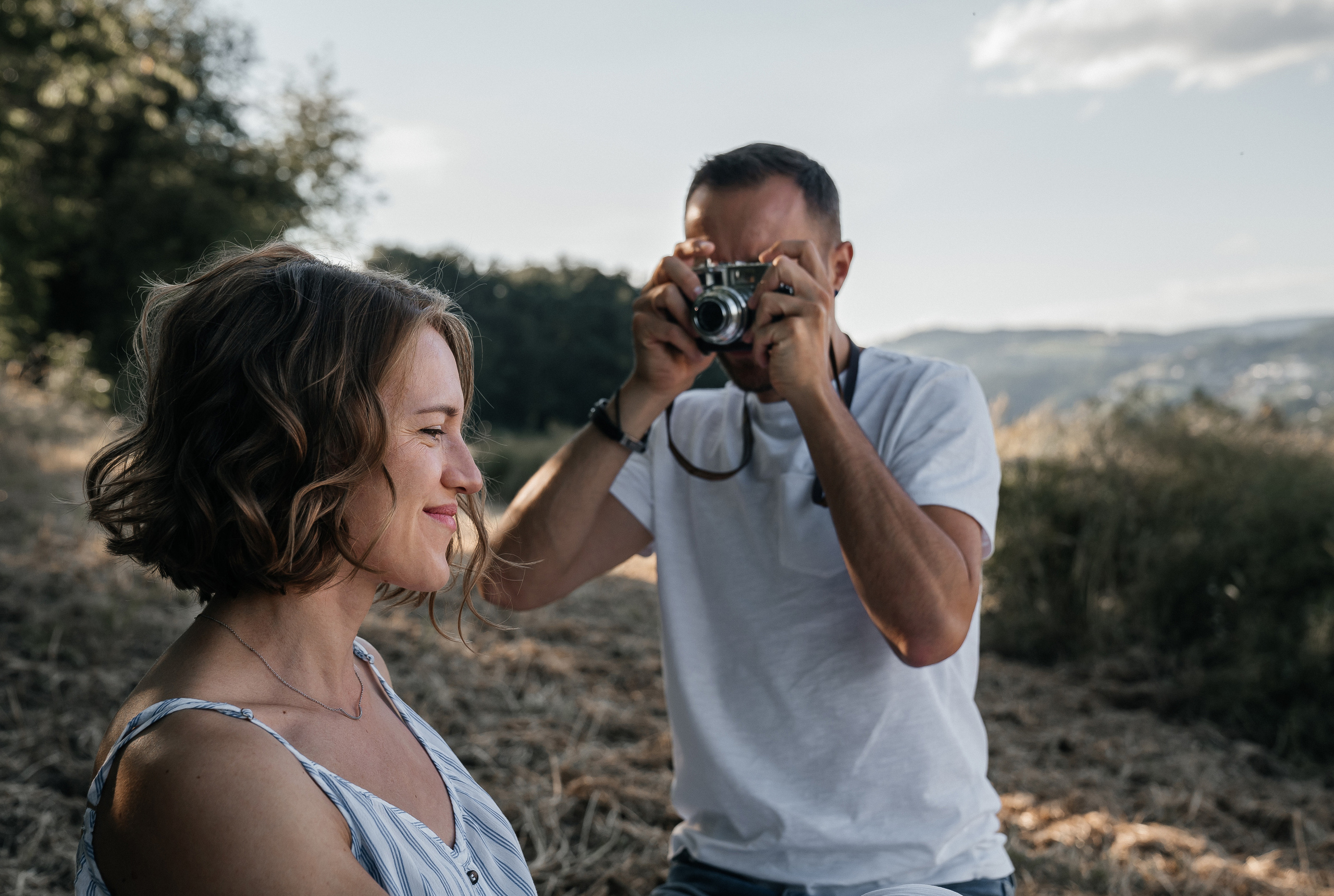 Anja und Jeff. Hallo, ich bin Nadya - Fotografin aus Linz, Oberösterreich