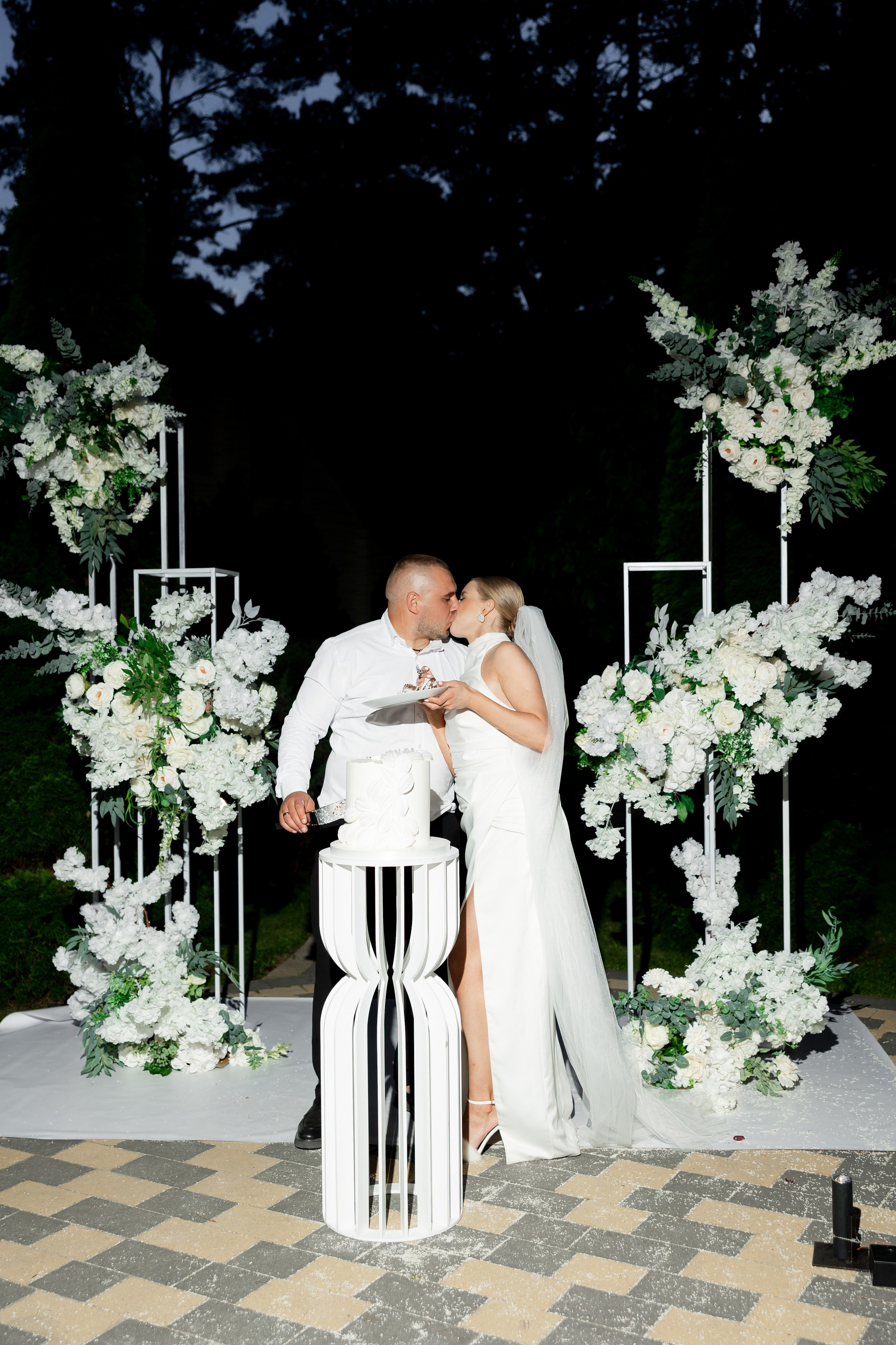 Victoria Taras. Ірина Терещук