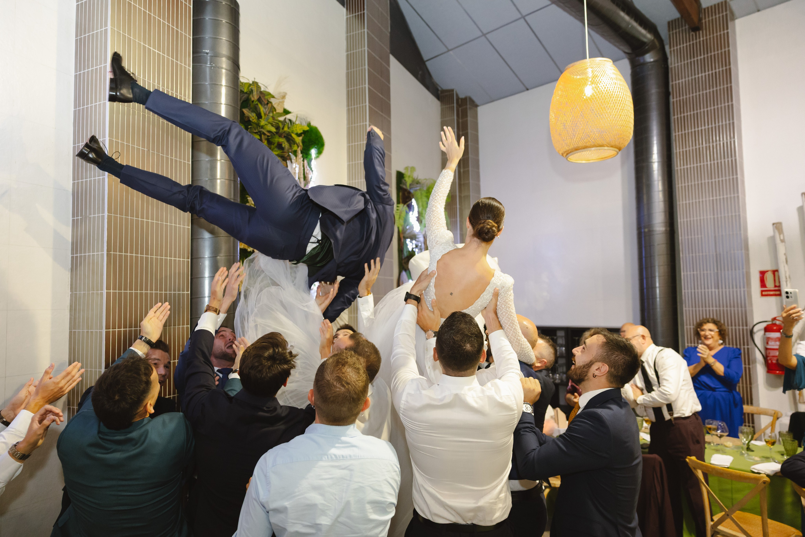 EVA & GUILLE. Fotógrafo y Videografo de bodas y eventos