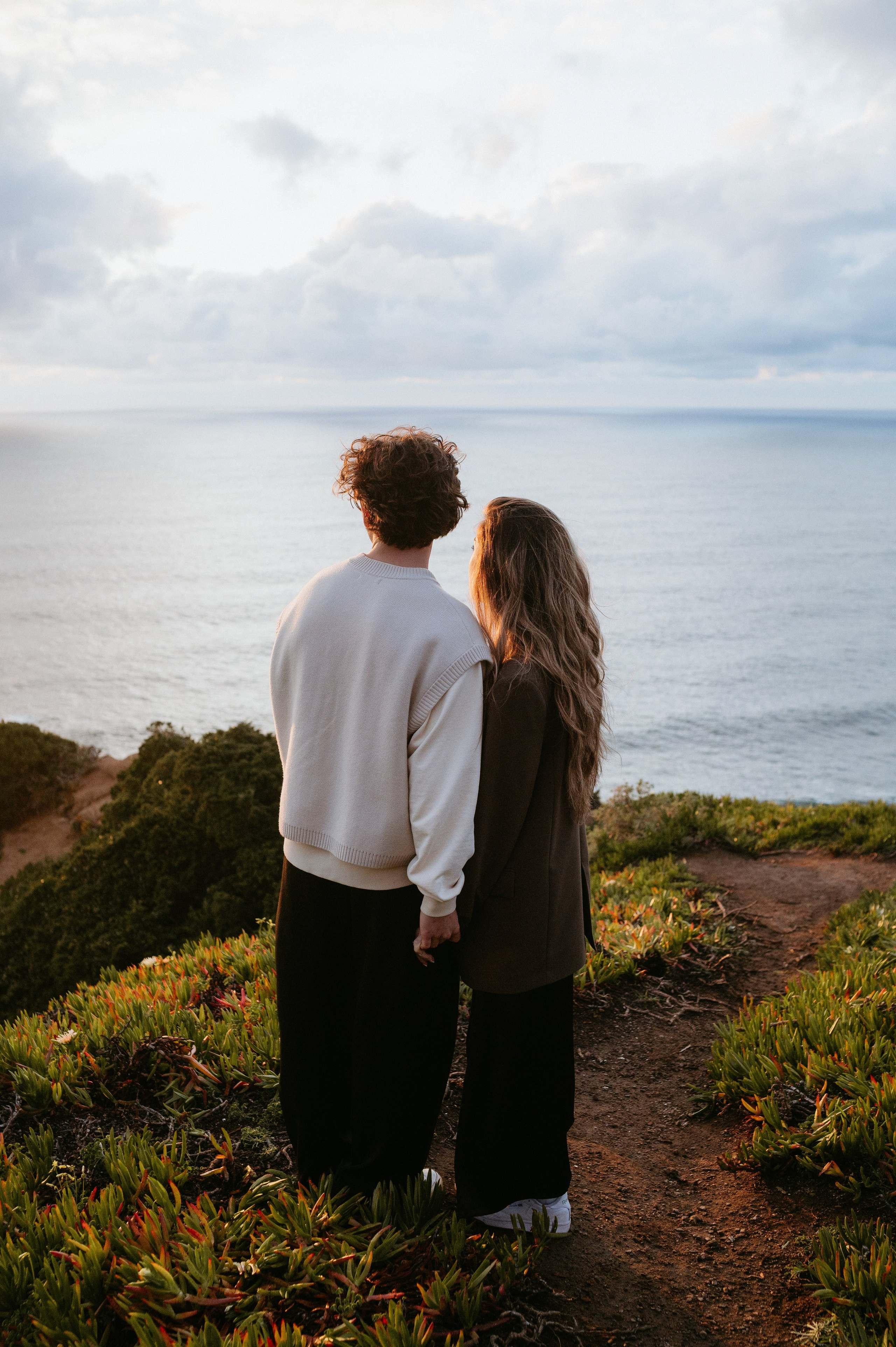 Praia da Ursa – ședință foto de cuplu într-un loc magic din Portugalia. Valentin Melen — wedding photographer