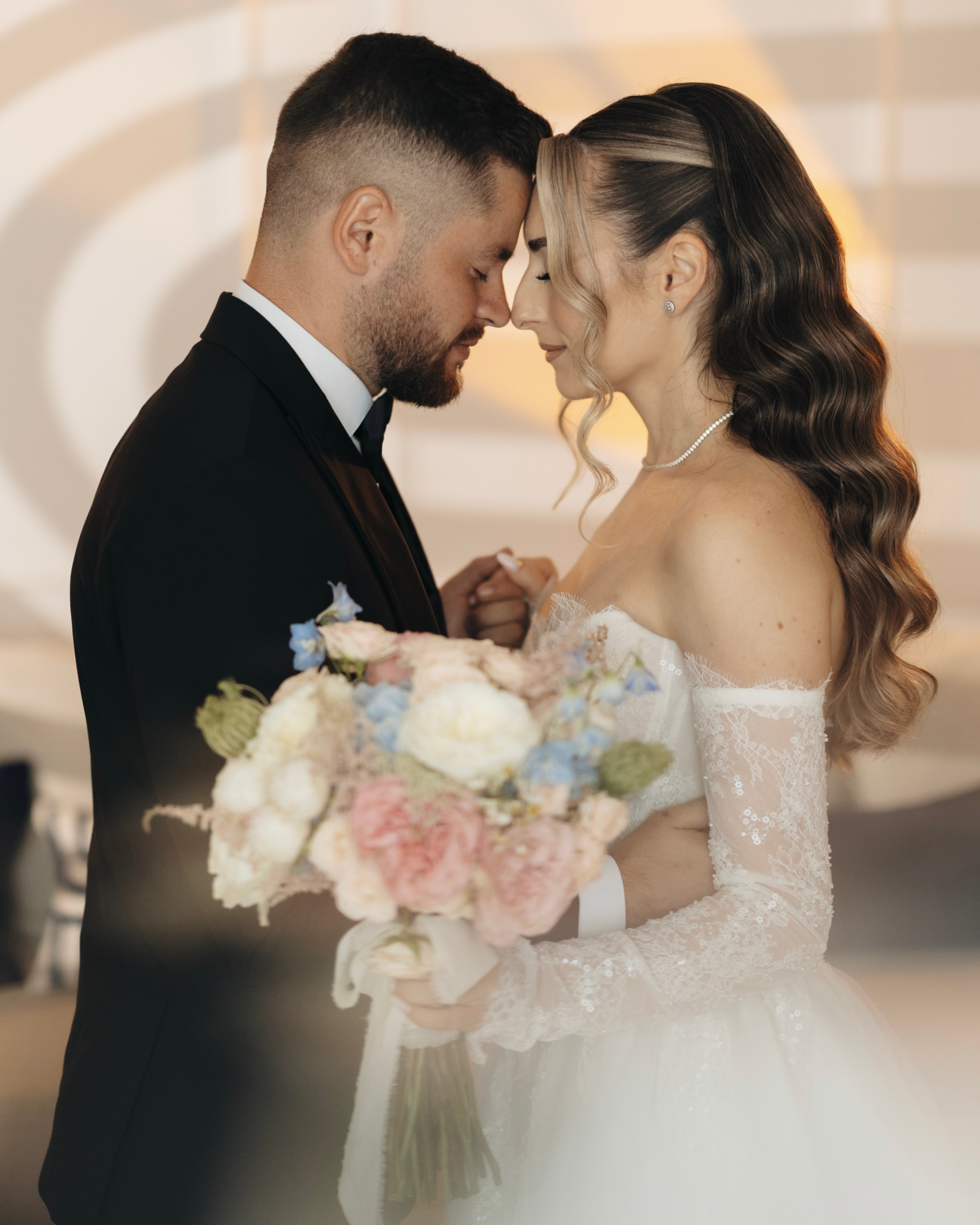 Diana & Paul | Chapters of Love. Ovidiu DRON Photographer — Fotograf de Nuntă și Evenimente în Suceava, România