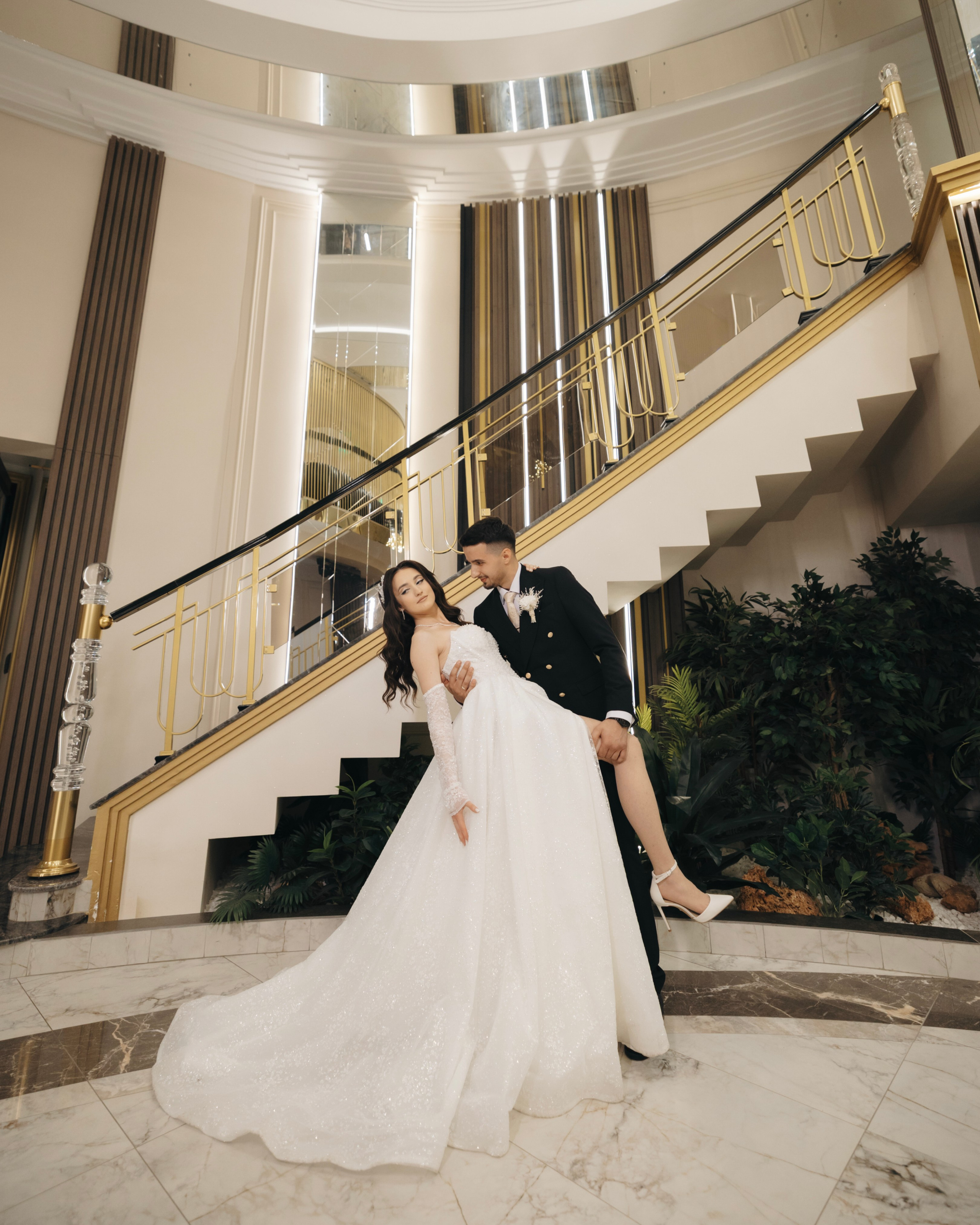 Ionela & Constantin | Wedding Moments. Ovidiu DRON Photographer — Fotograf de Nuntă și Evenimente în Suceava, România