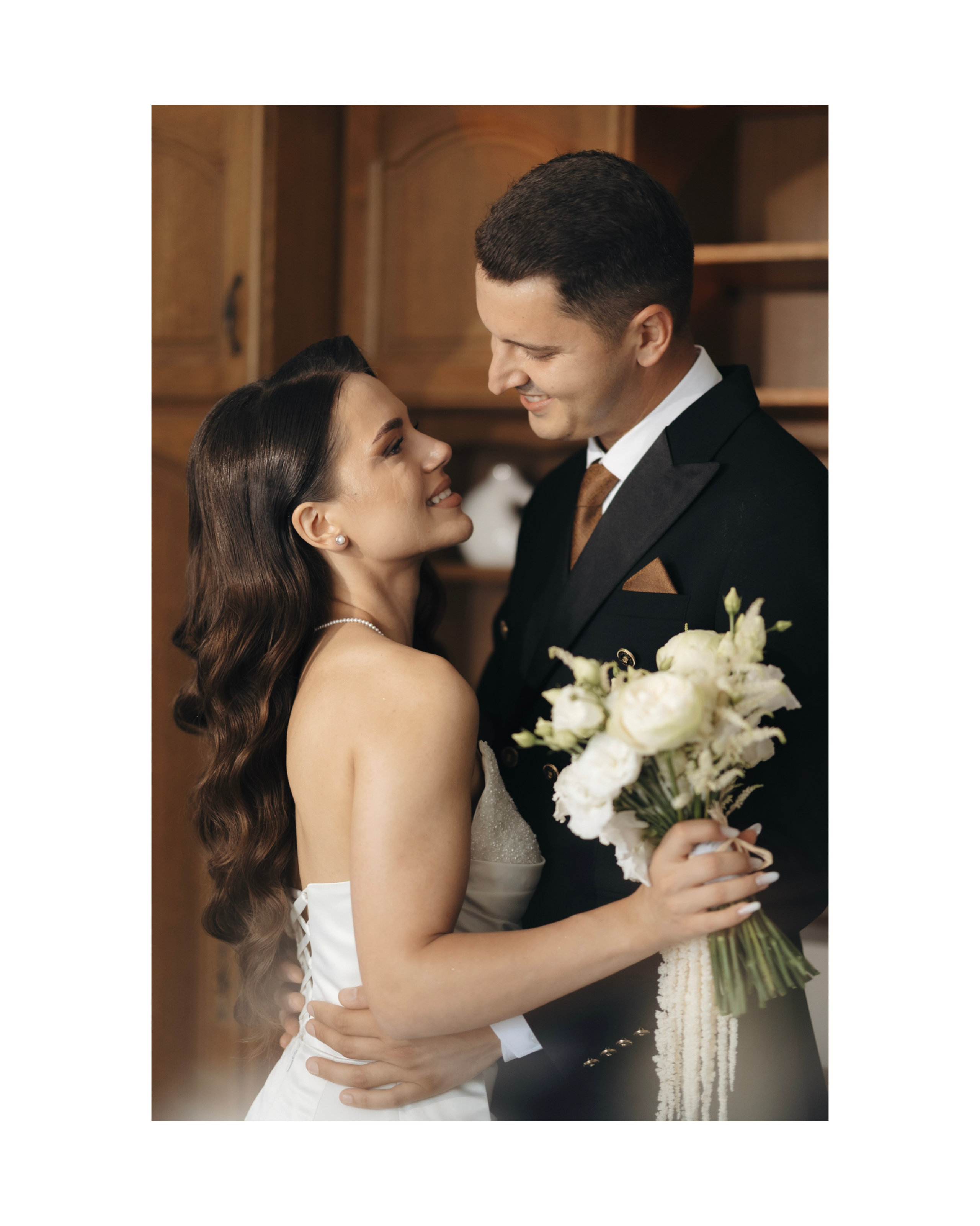 Mădălina & Dan | Heritage of Love. Ovidiu DRON Photographer — Fotograf de Nuntă și Evenimente în Suceava, România