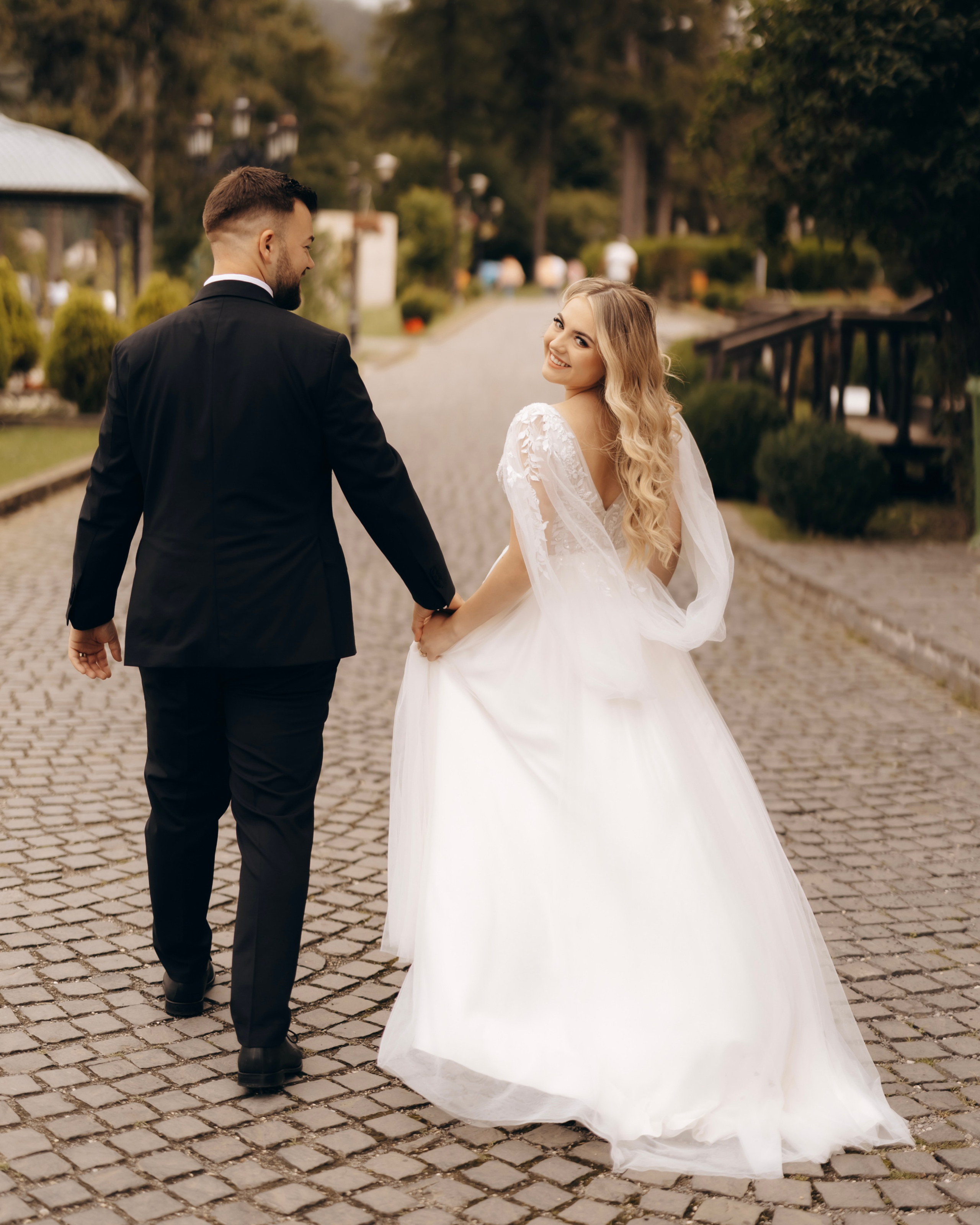 Alexandrina & Ciprian | Le Voyage d’Amour. Ovidiu Dron Photographer | Cinematic Wedding Photographer & Storyteller | Romania & Worldwide