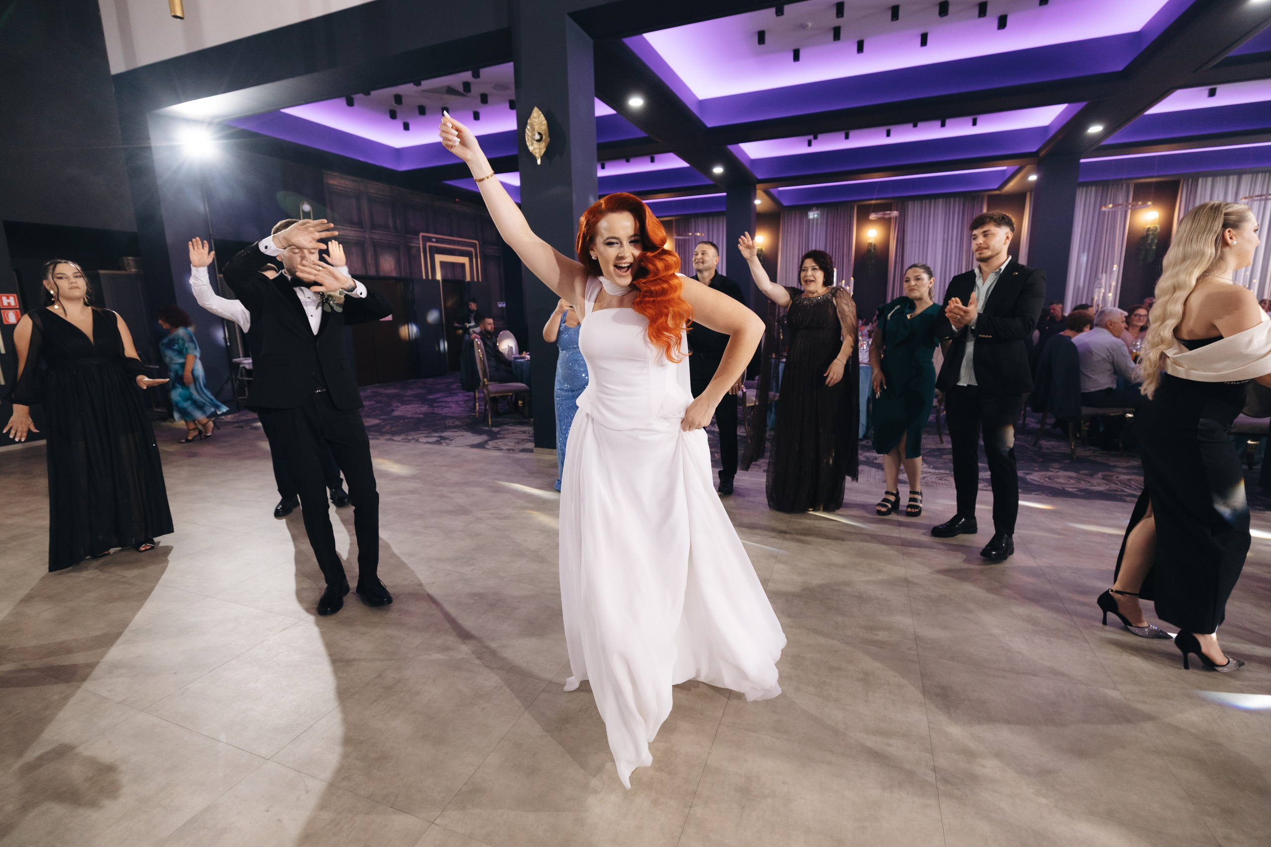 Victoria & Andrei | Unforgettable Moments. Ovidiu DRON Photographer — Fotograf de Nuntă și Evenimente în Suceava, România