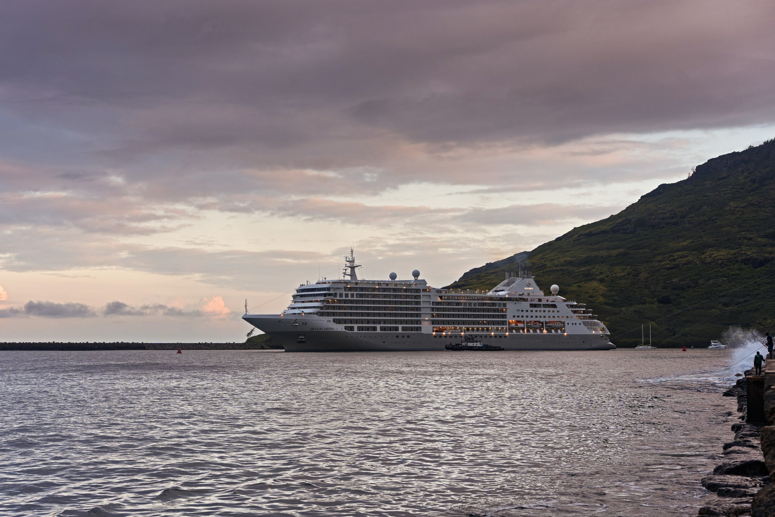 SHIPS. Awards winning photographer in Kauai, Hawaii
