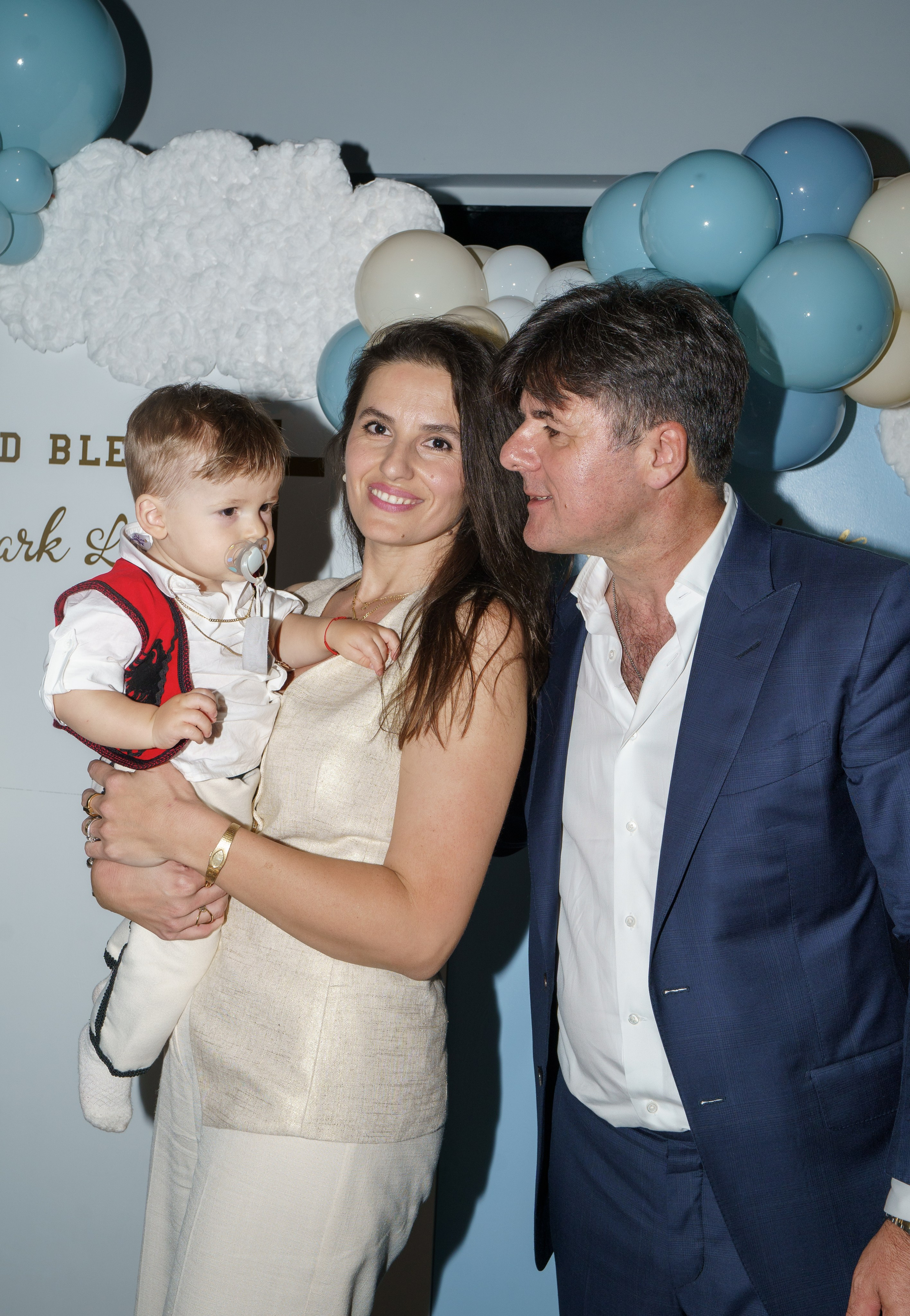 Baby shower. New York + travel photographer