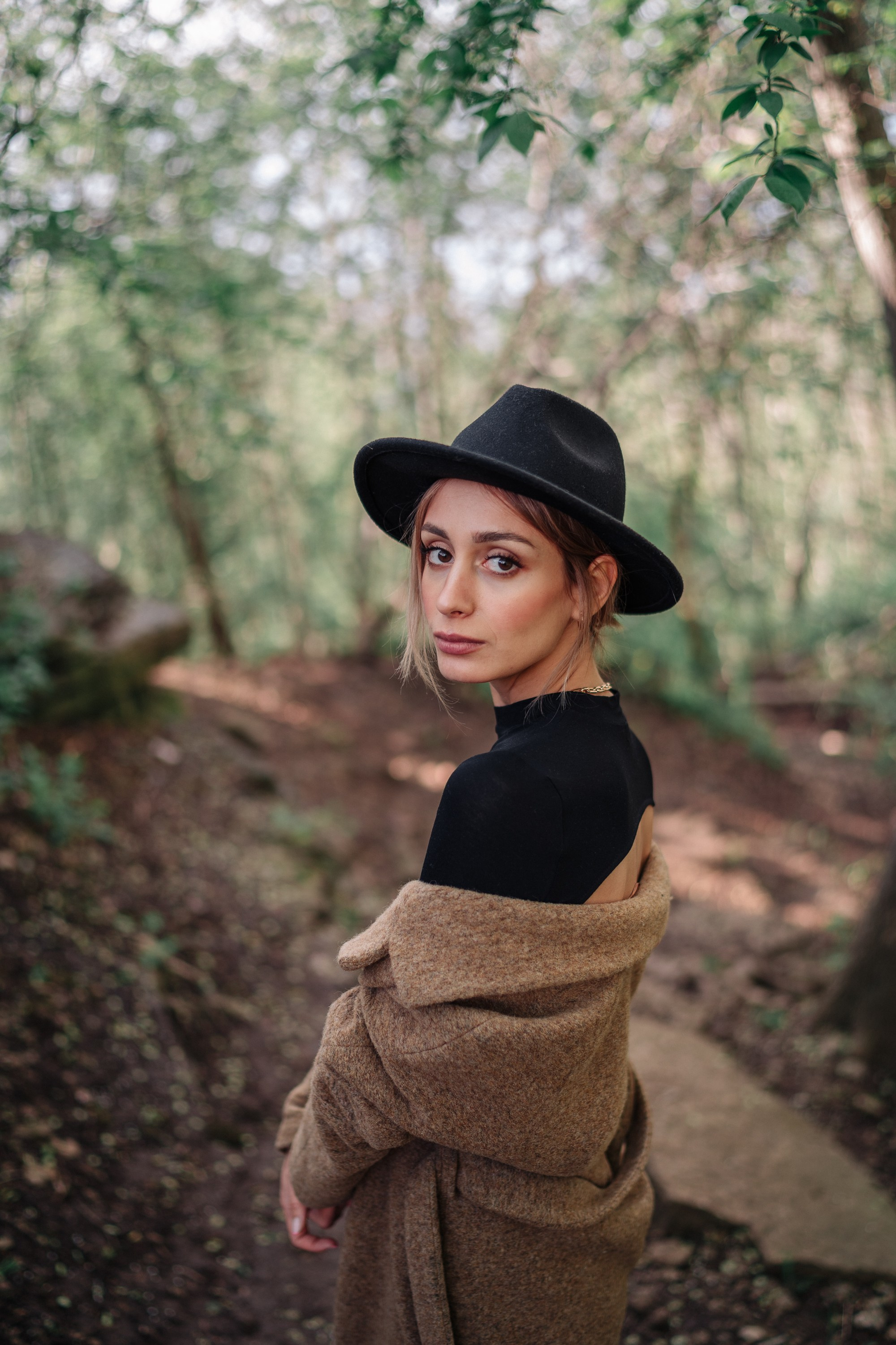 Hat, Coat, and Watch. Couple and Family Photographer in Tallinn, Sasha Kaloshin