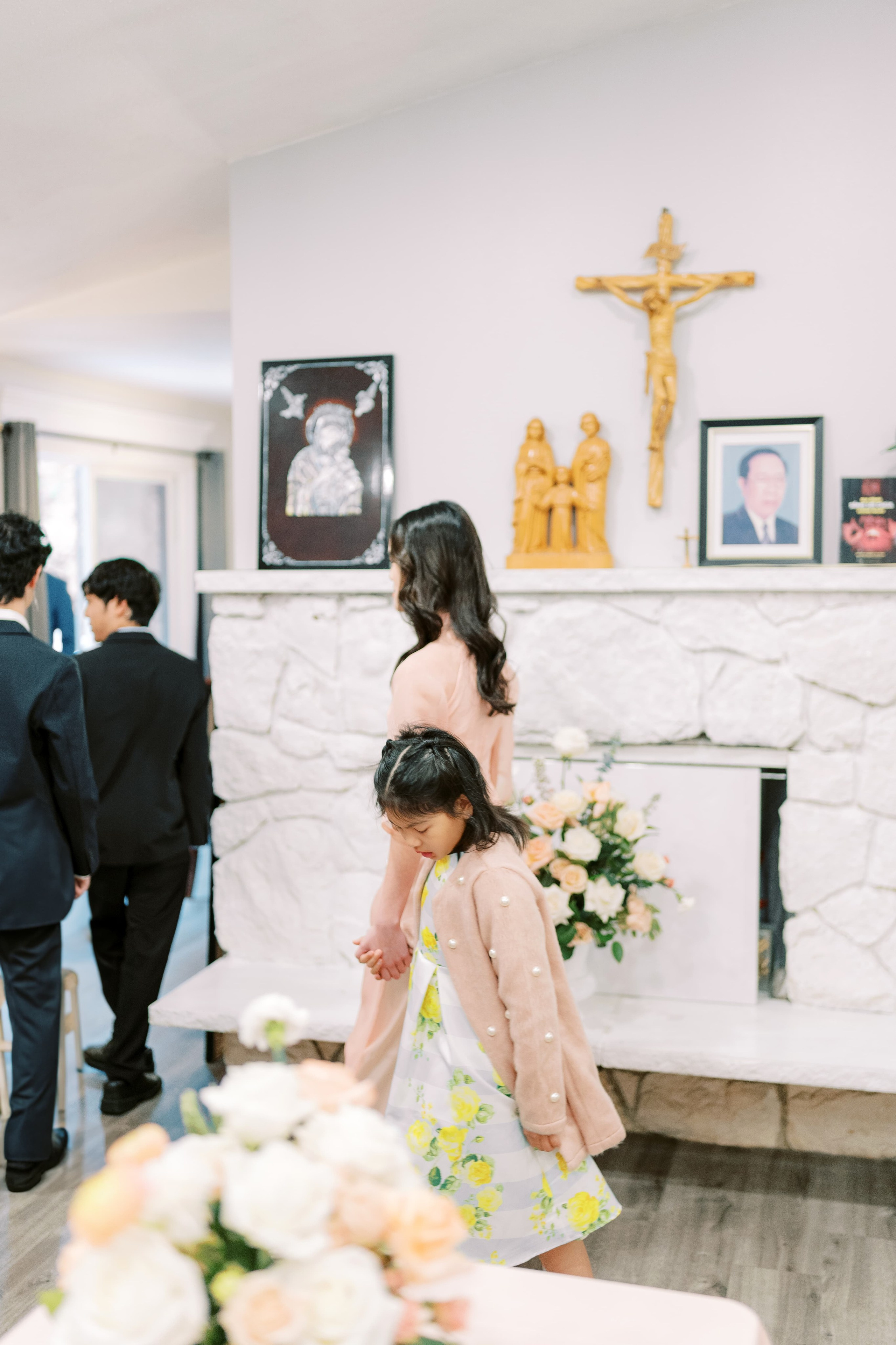 Vietnamese Tea Ceremony. Bellevue, WA. July 2024. EVAN ARISTOV WEDDING PHOTOGRAPHY — Seattle Wedding Photographer