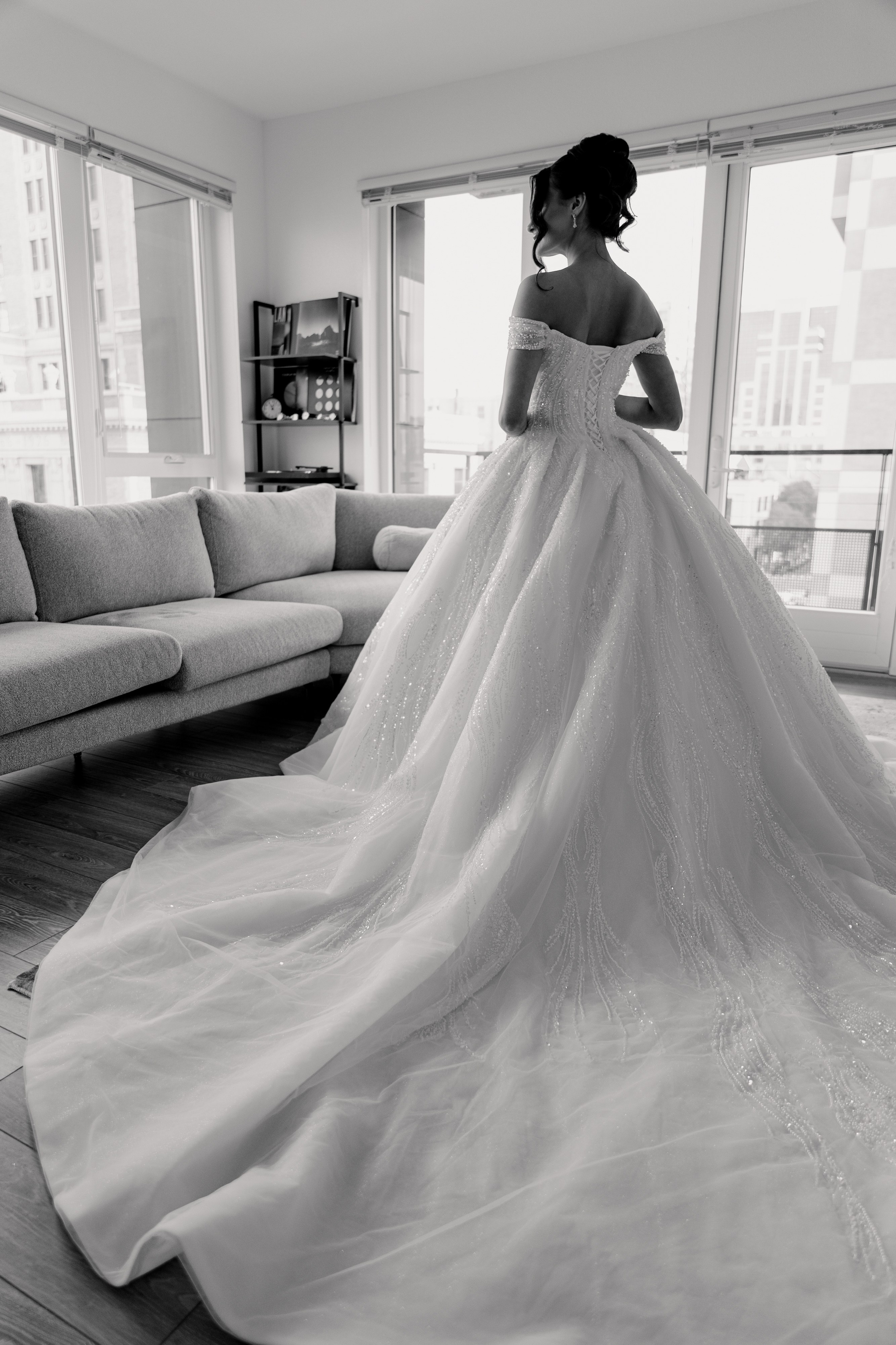 Oksana Bridal Preparation. Wedding Photography & Videography San Francisco, Sacramento