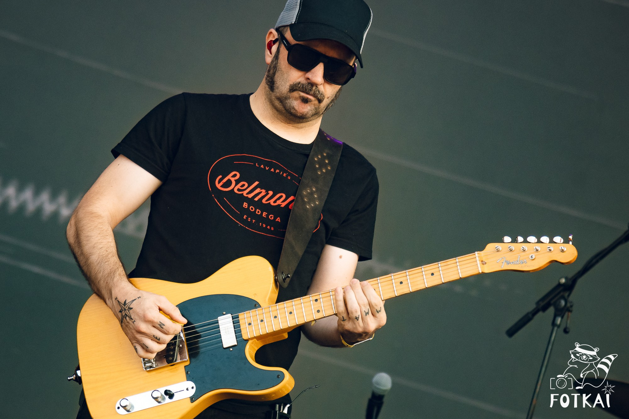 Low Festival 2026 — Full Concert Photo Report from the Opening Night in Torrevieja | FOTKAI