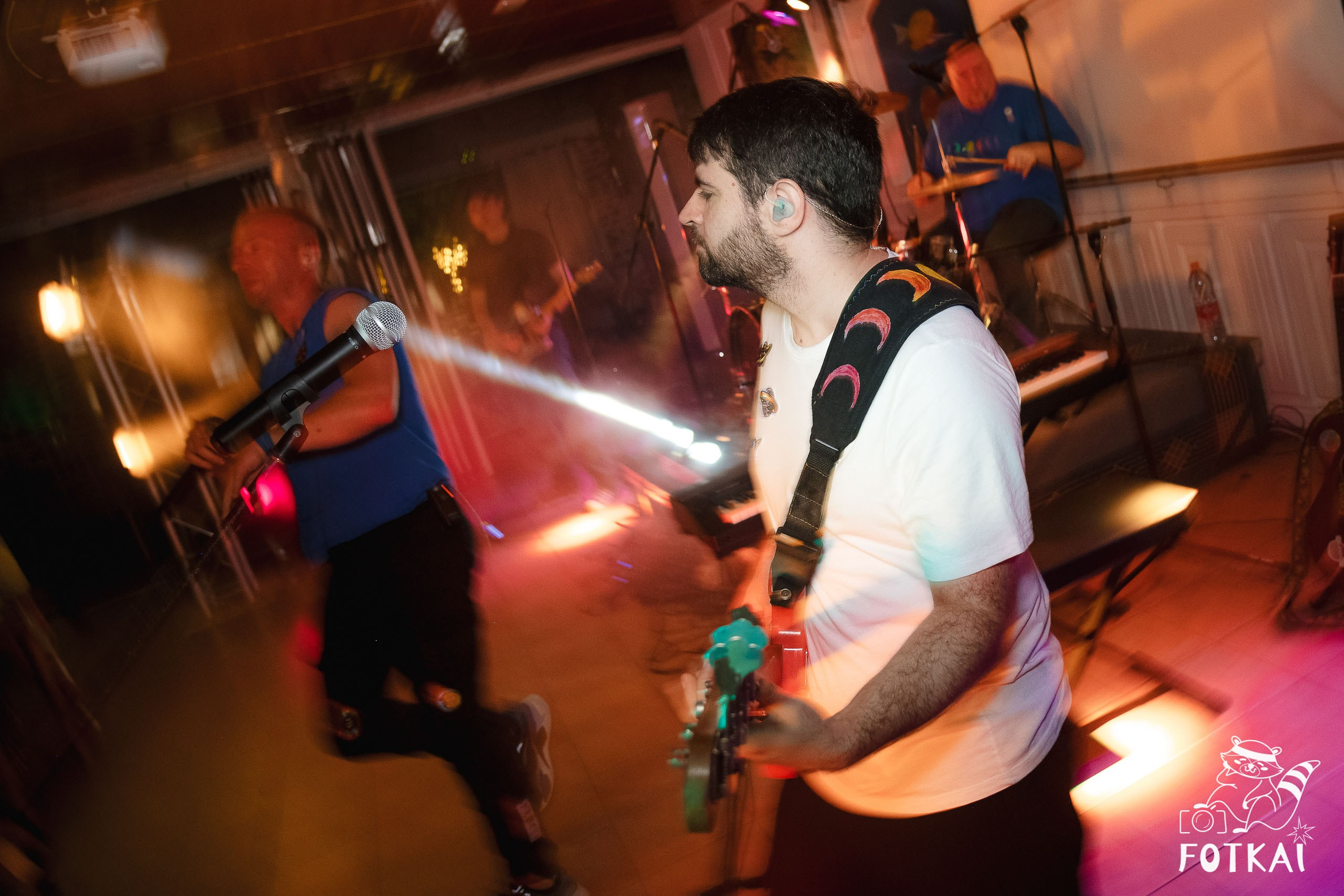 Ultimate Coldplay en Restaurante Los Cucalos: Reportaje fotográfico 17.09.25 | FOTKAI