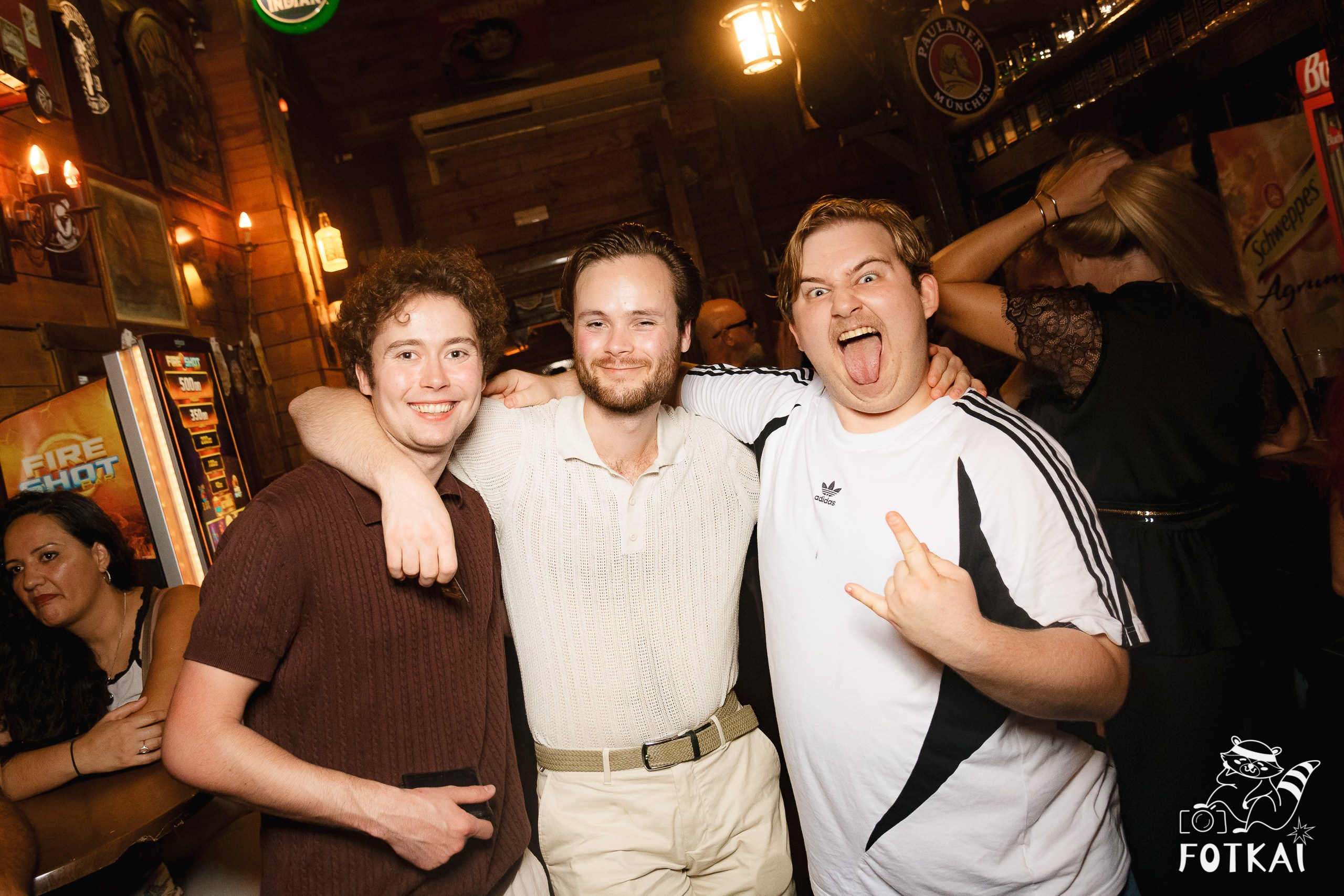 Get Back en El Paso Bar – Noche de Rock en Vivo | Reportaje Fotográfico Oktoberfest | FOTKAI