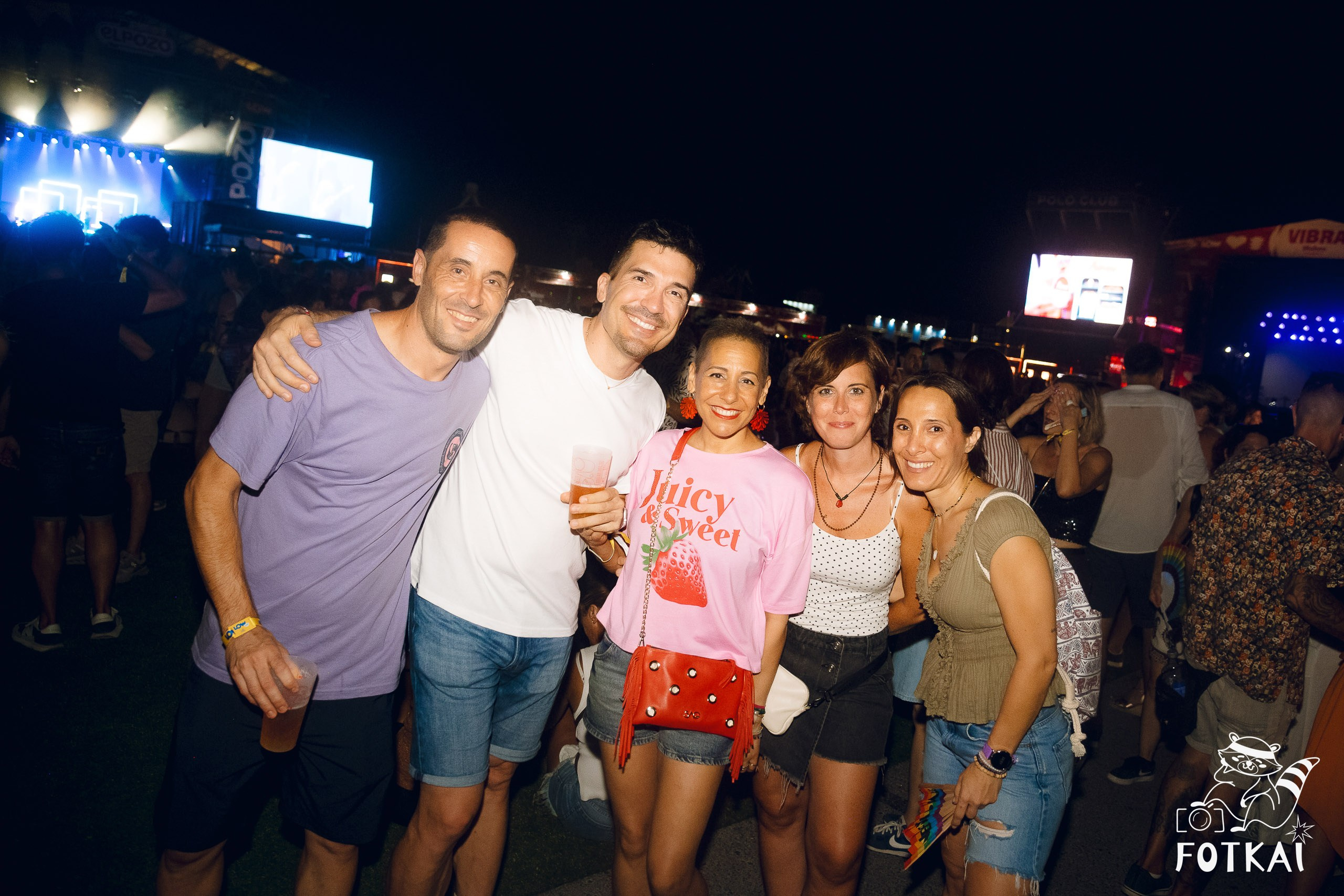 Low Festival 2026 — Fotorreportaje del primer día del festival indie en Torrevieja | FOTKAI
