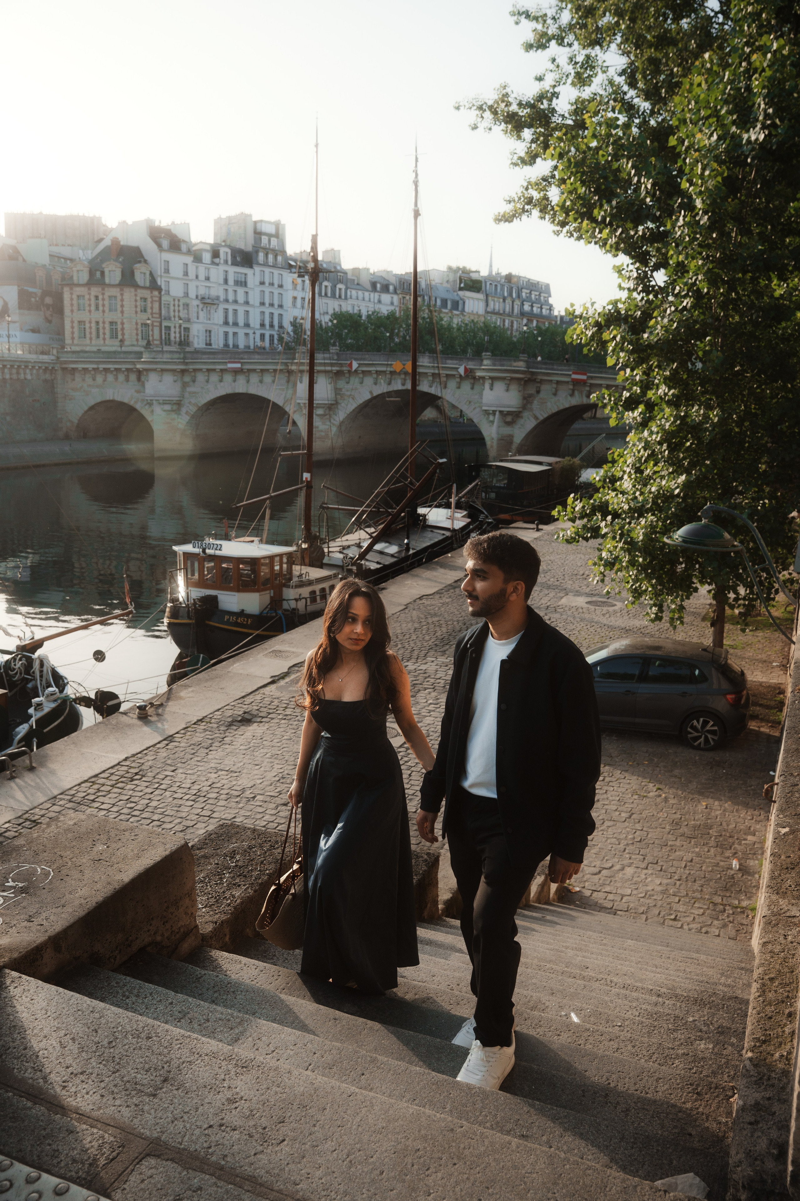 Spring Couple Photoshoot in Paris