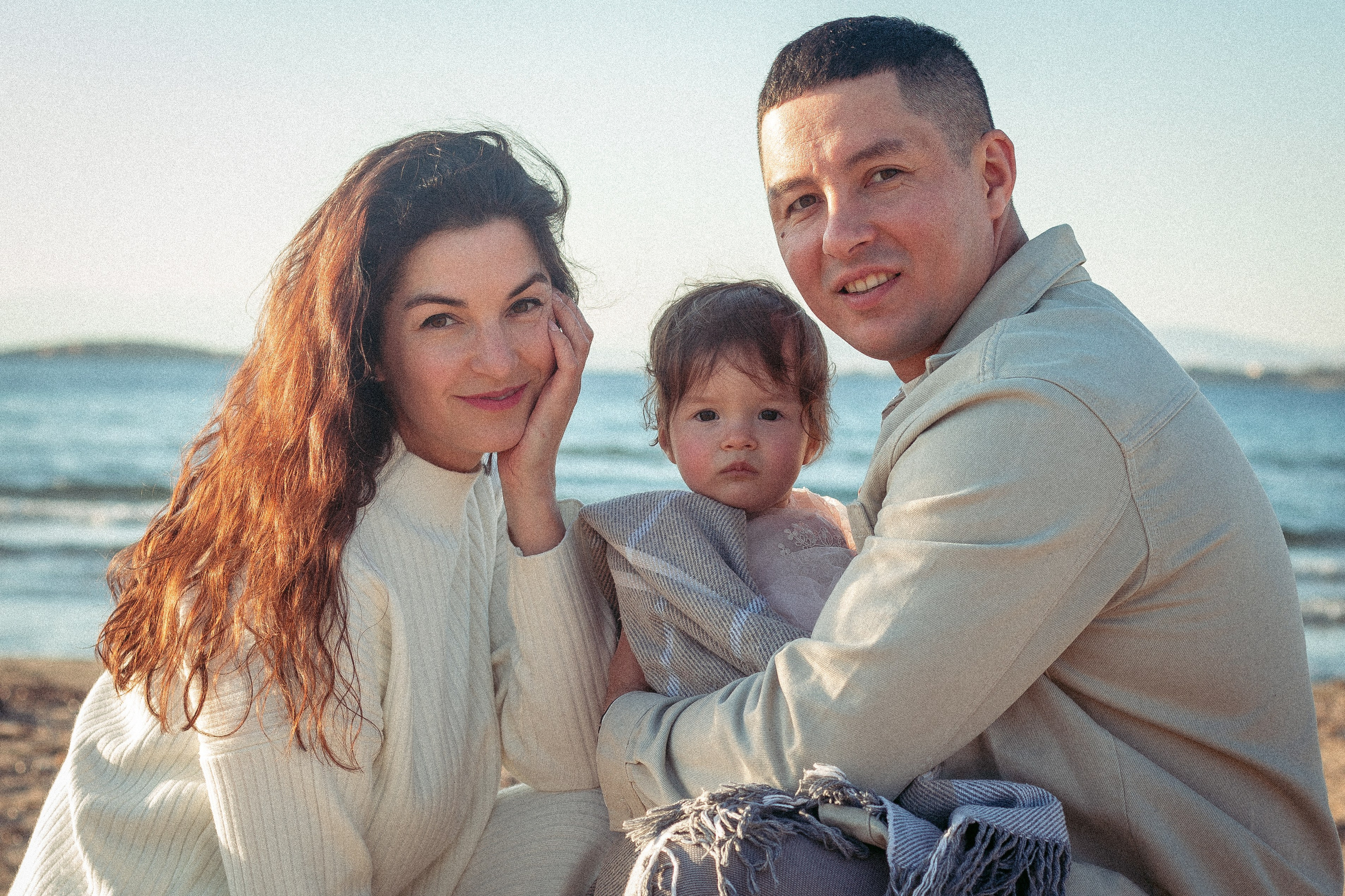 Little Beach Celebration. Family Photographer in Greece