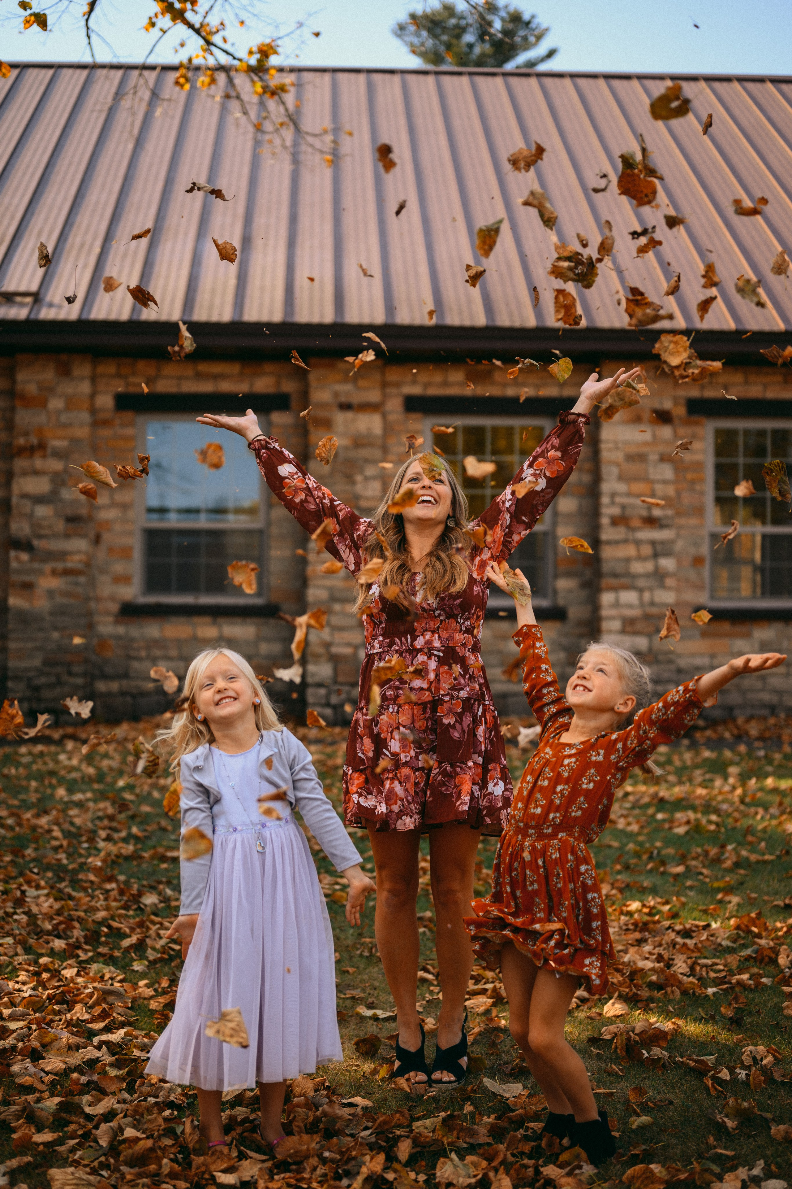 Fall mini-session photography in Green Bay, Wisconsin. Green Bay Family Photographer — Ilia Bordiugov Photography