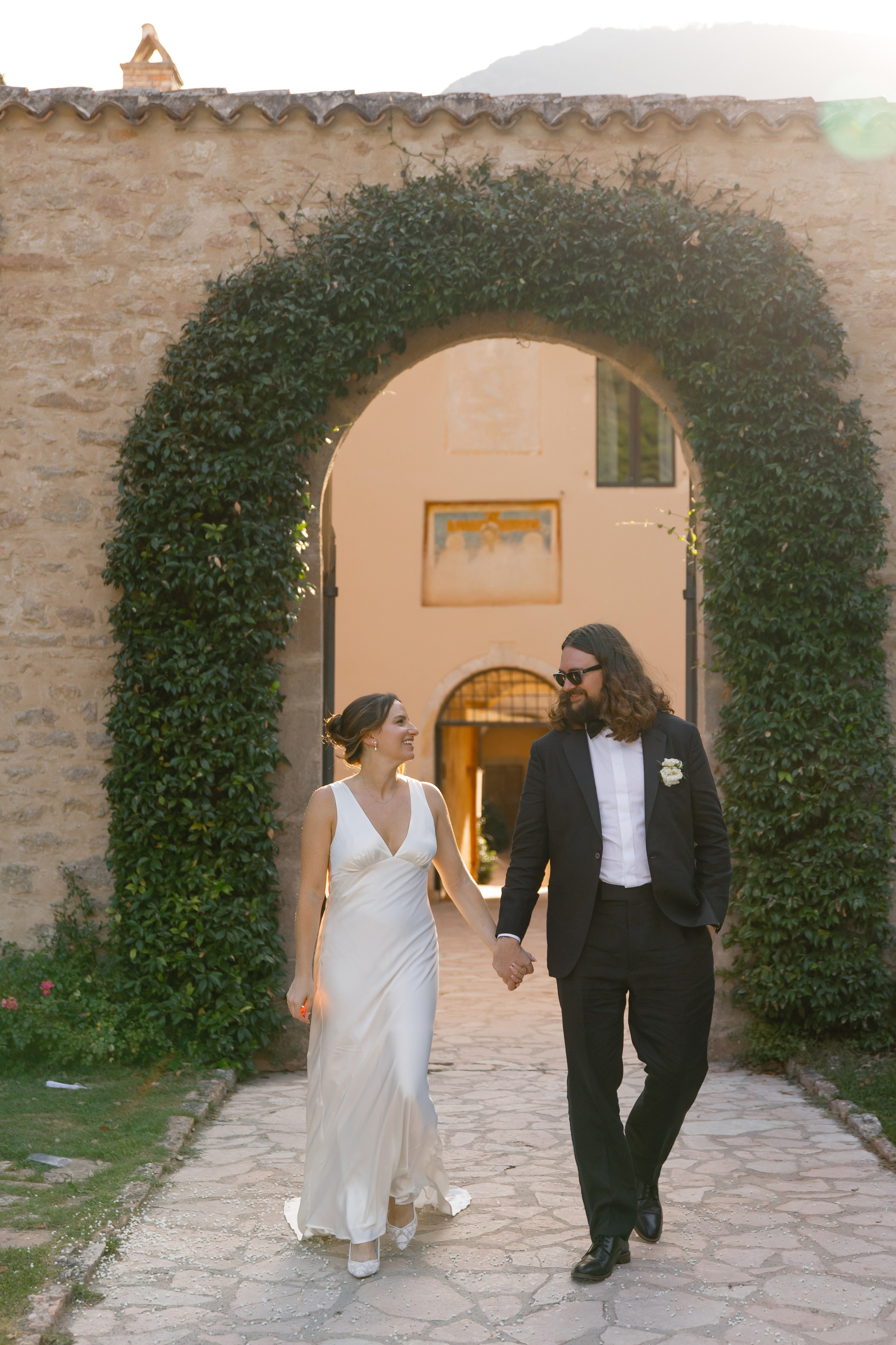 Wedding photographer Italy Rome, Tuscany, Lake Como, Sicily, Puglia. Wedding Photographer Rome Tuscany Como Sicily Puglia Amalfy Italy- Oksana Savenchuk