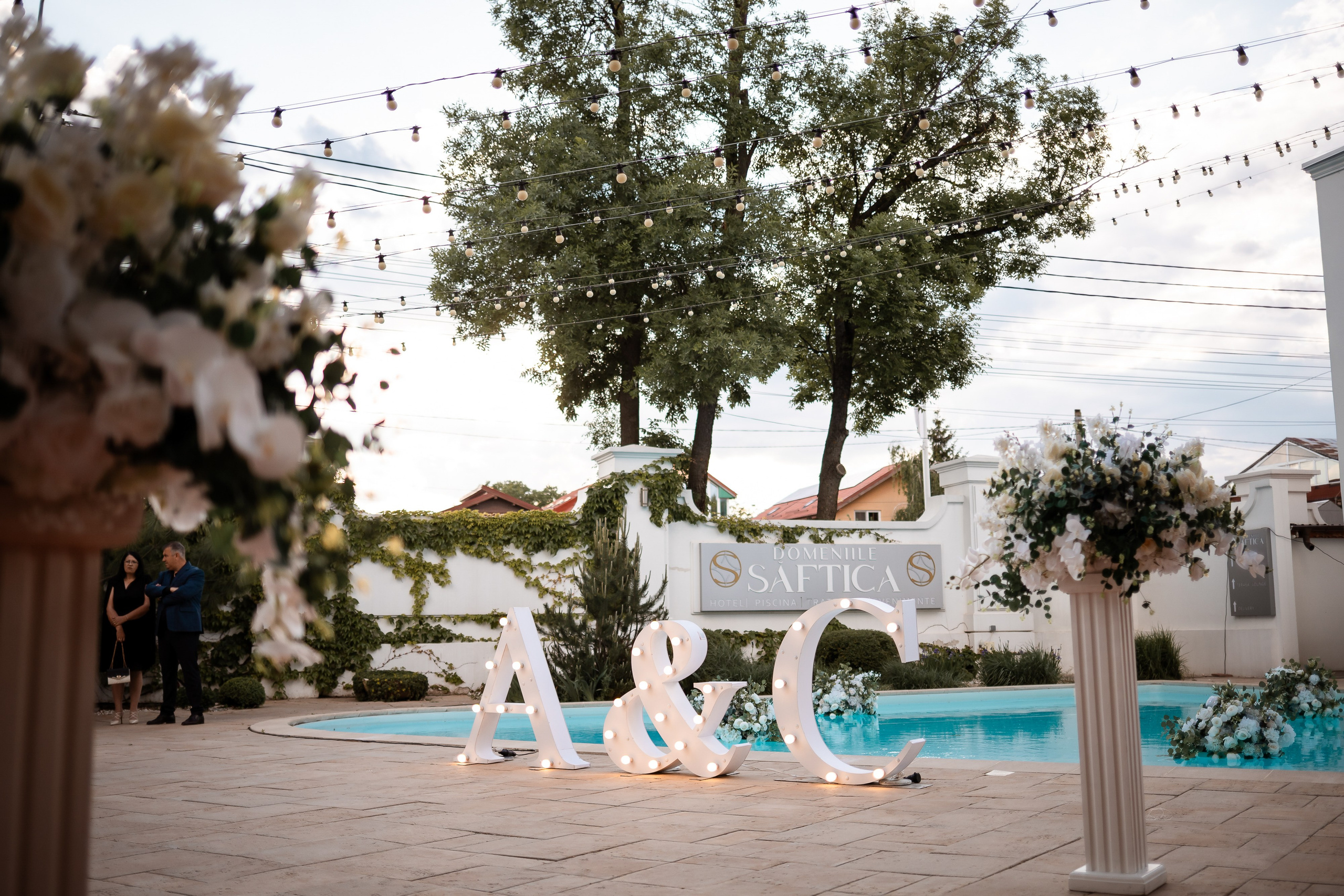 Andreea & Cătălin. Home
