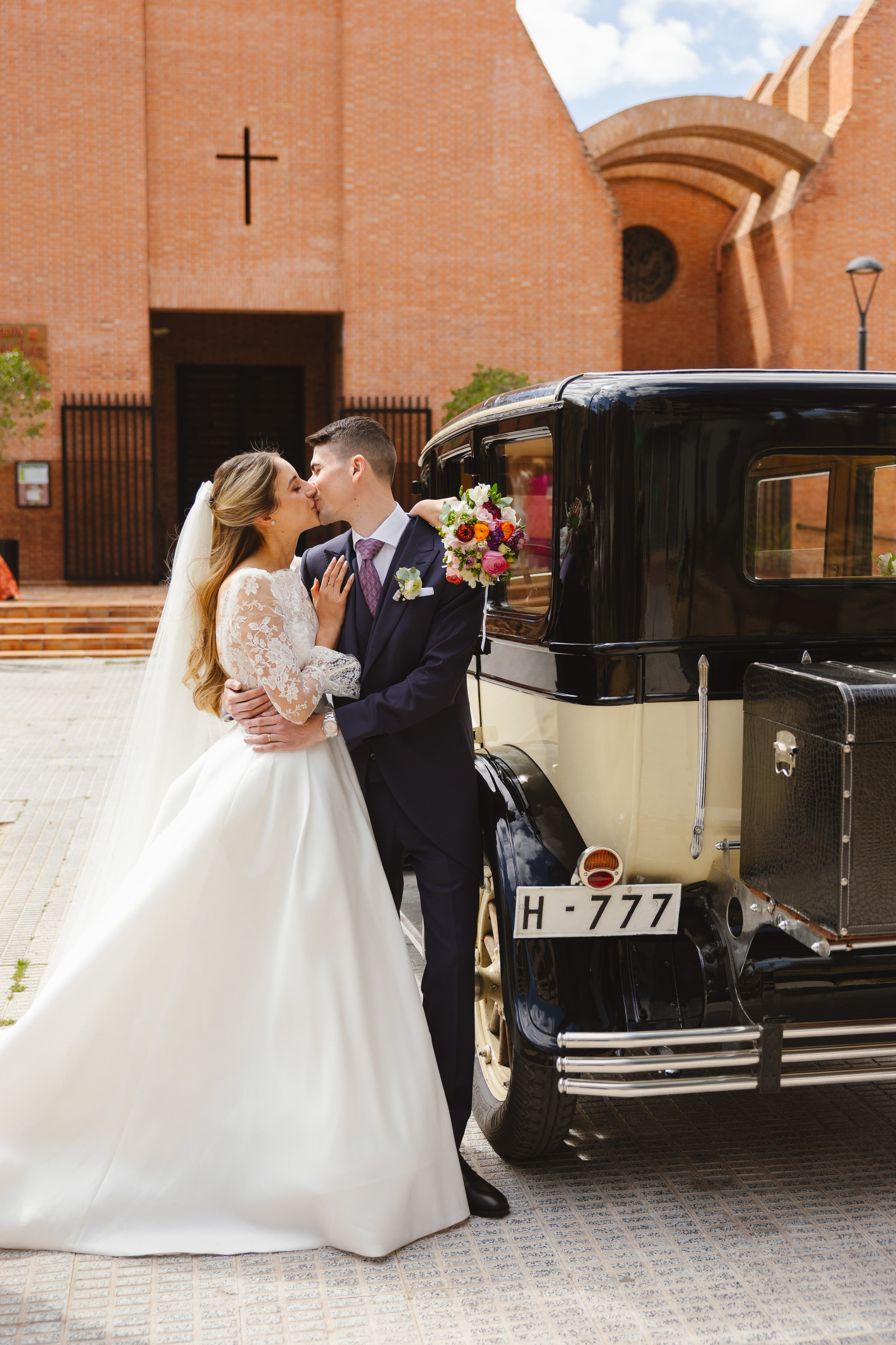 SFSFASFAFSA. Fotógrafo y Videografo de bodas y eventos