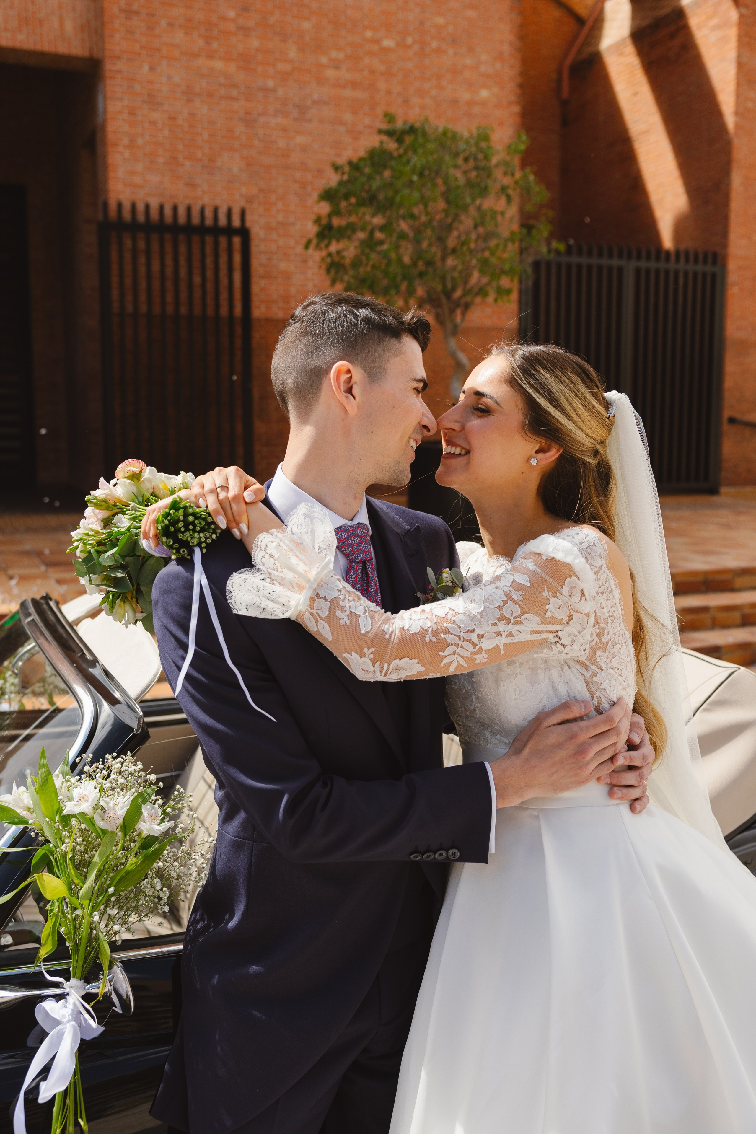 SFSFASFAFSA. Fotógrafo y Videografo de bodas y eventos