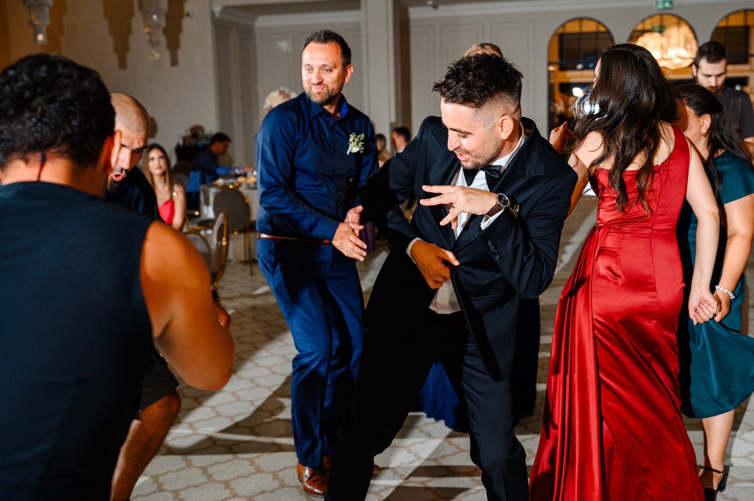 Madalina & Ovidiu. Mugurel Olteanu Fotograf