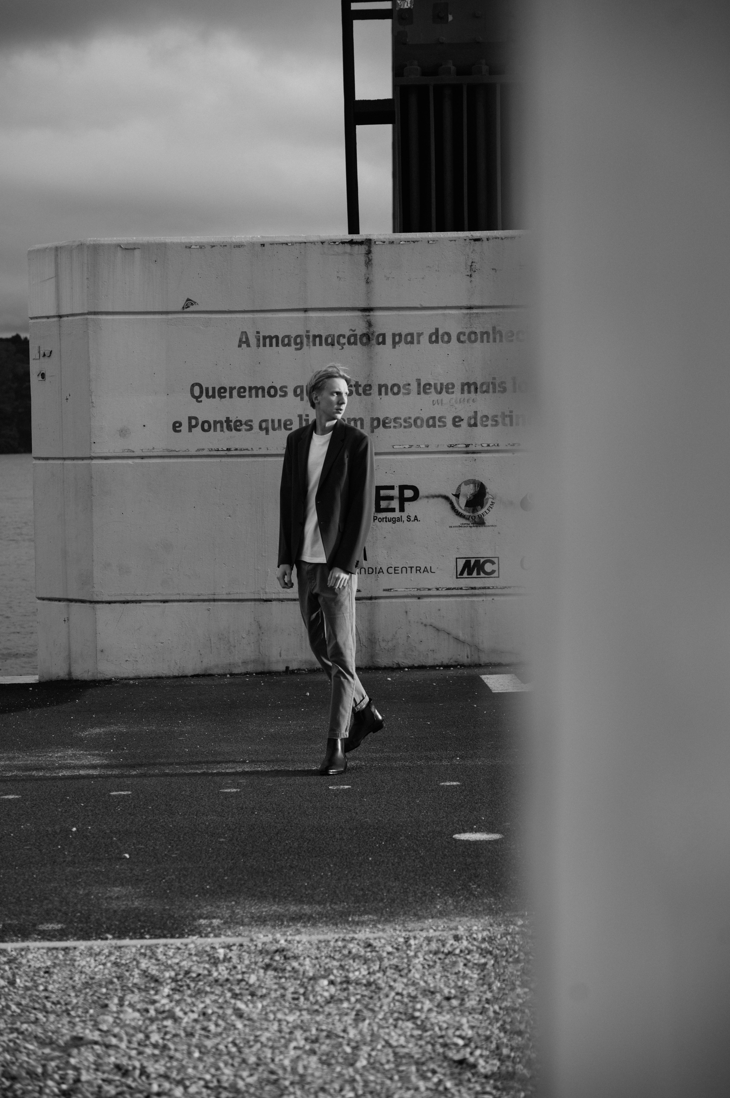 WINDY. Wedding and commercial photographer