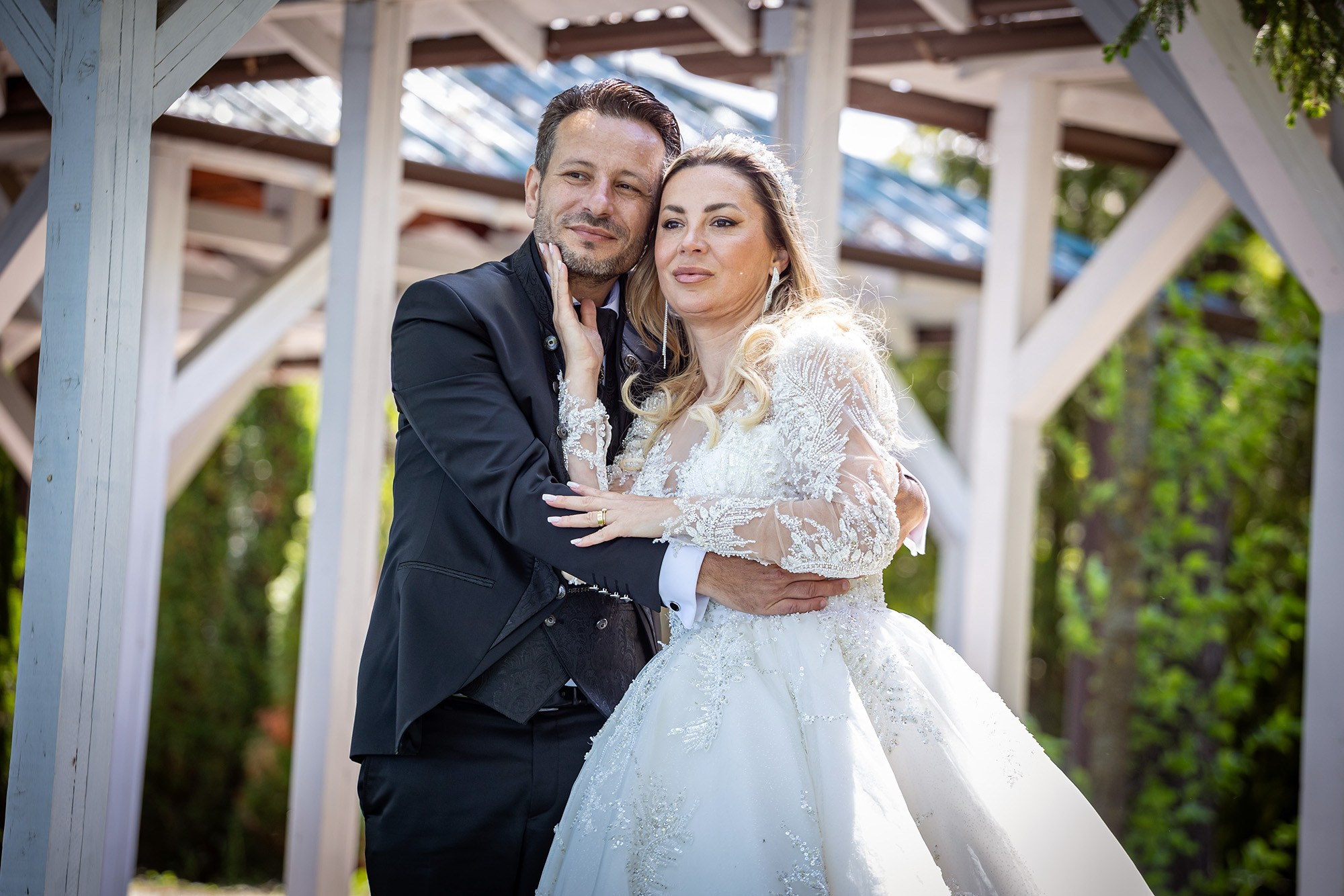 „Trash the Dress – ședință foto după nuntă”. Fotograf nuntă, portrete și evenimente București | Eduard Foto