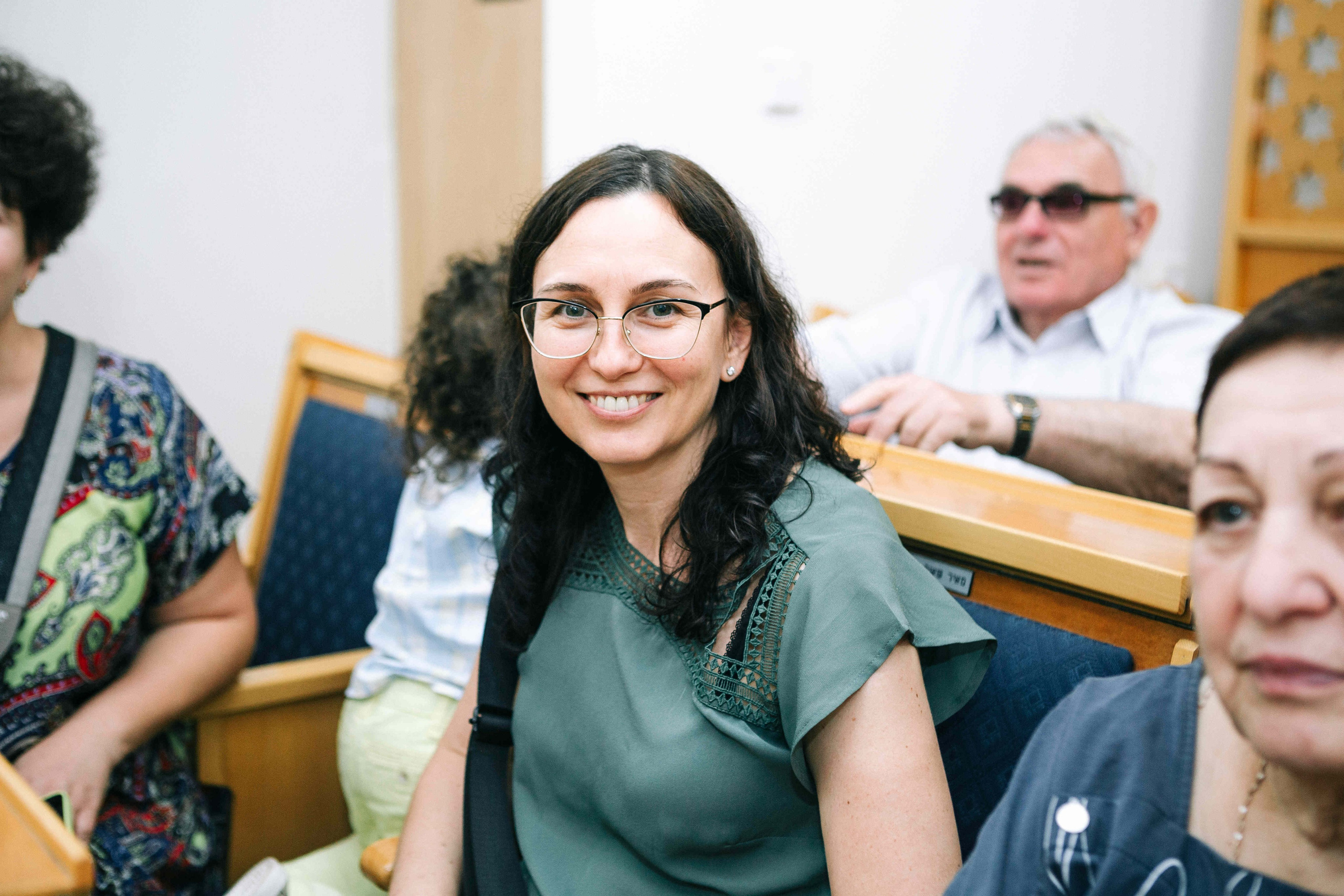 BRITH MILA IN THE SMALL SYNAGOGUE. PHOTOGRAPHER IN ISRAEL