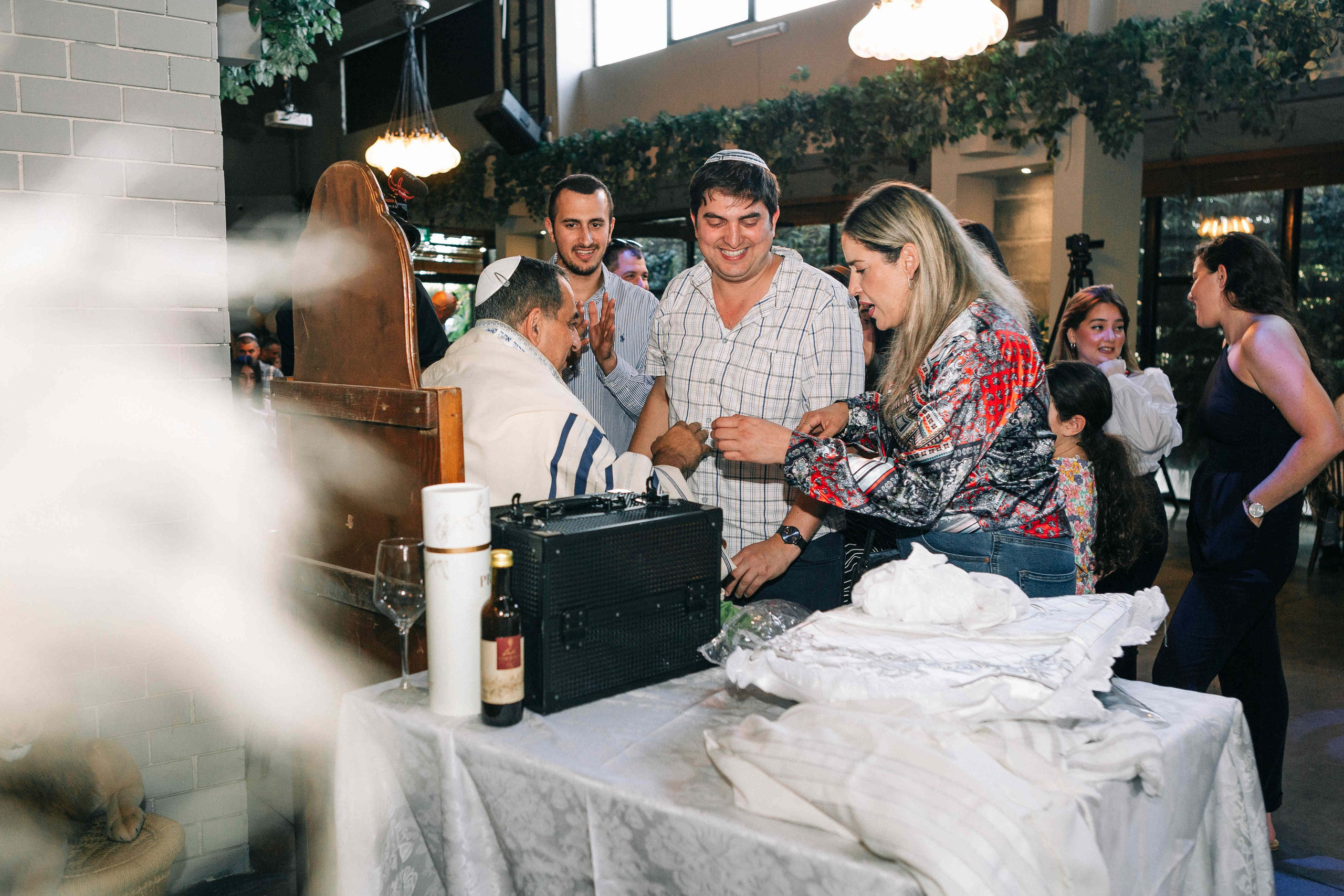 BRIT MILA (BIG EVENT). PHOTOGRAPHER IN ISRAEL