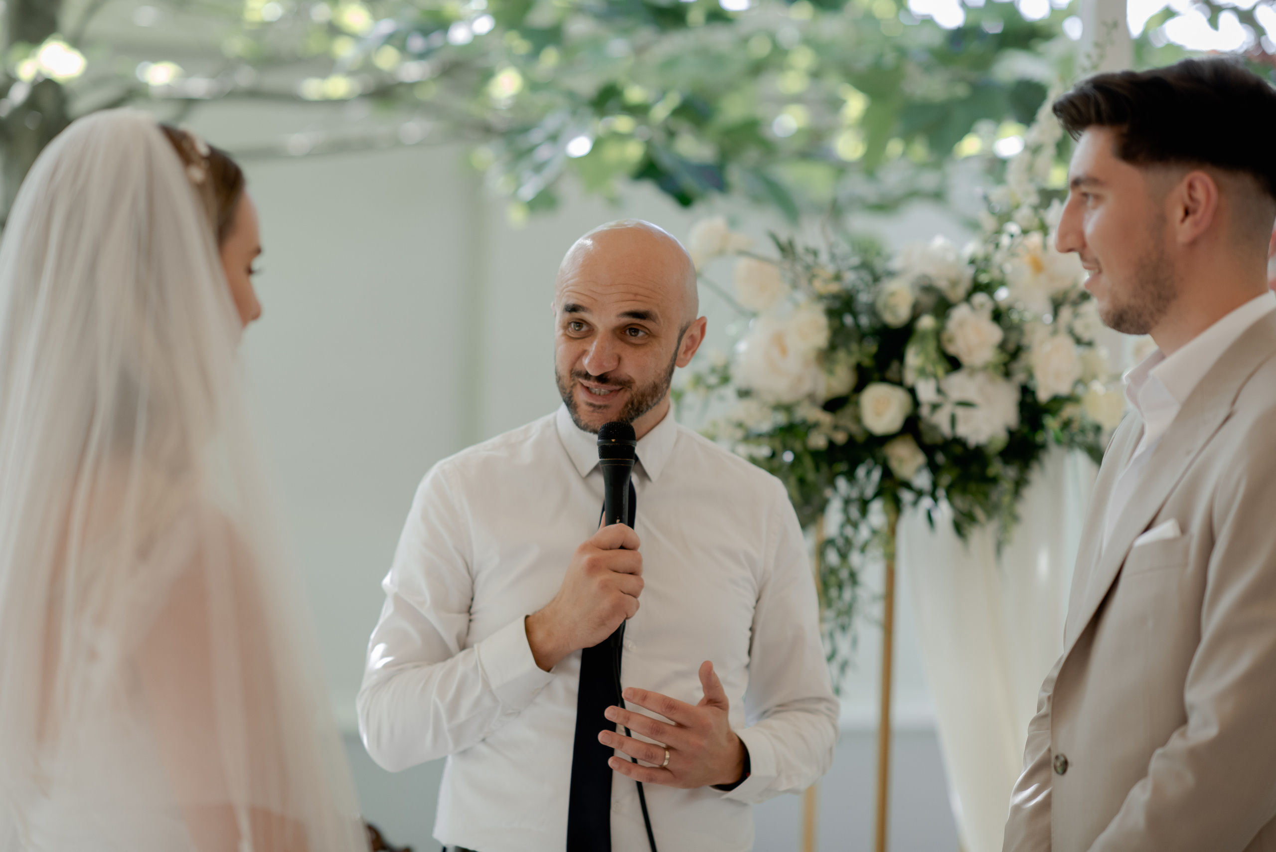 Celine and Alex | Classy wedding with a twist. Wedding photographer and videographer based in Timisoara, Romania