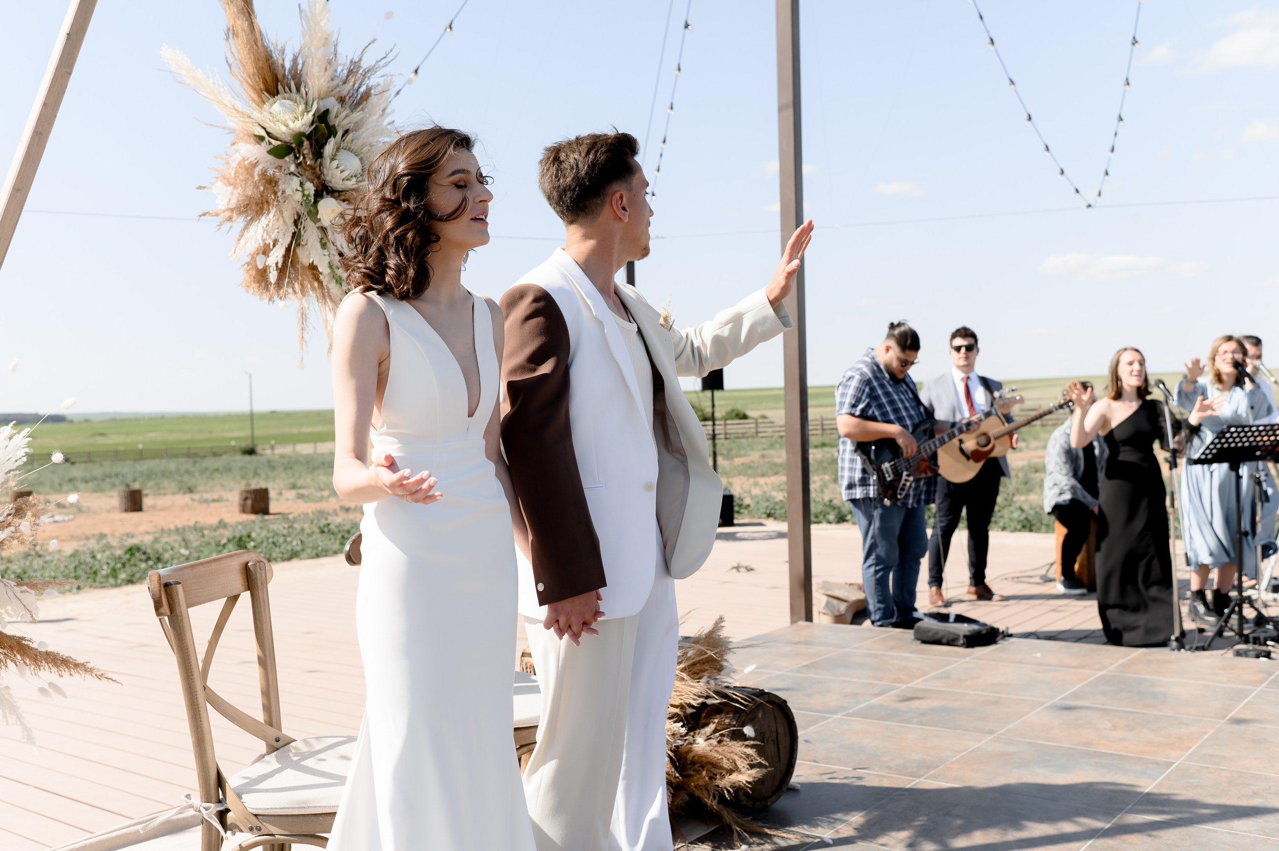 Barn Wedding in Romania at Province1965 Barn. Wedding photographer and videographer based in Timisoara, Romania